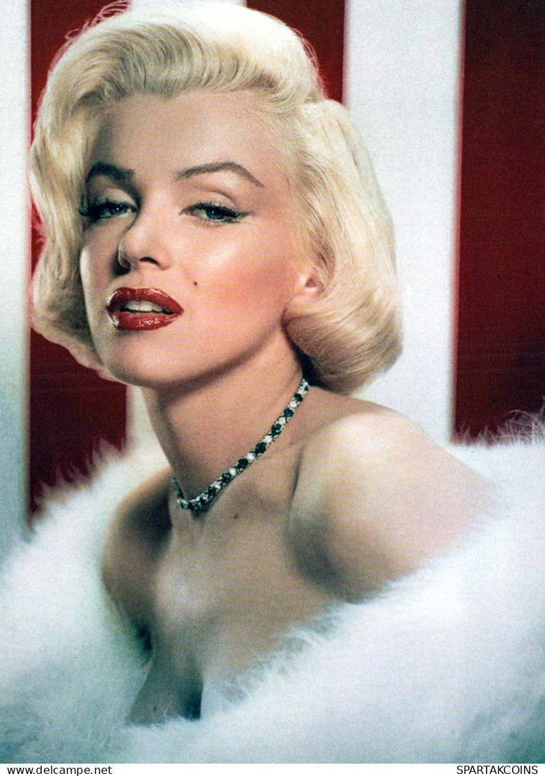 MARILYN MONROE Personaggi Famosi Cantanti E Musicisti Vintage Cartolina CPSM #PBV971.IT - Chanteurs & Musiciens