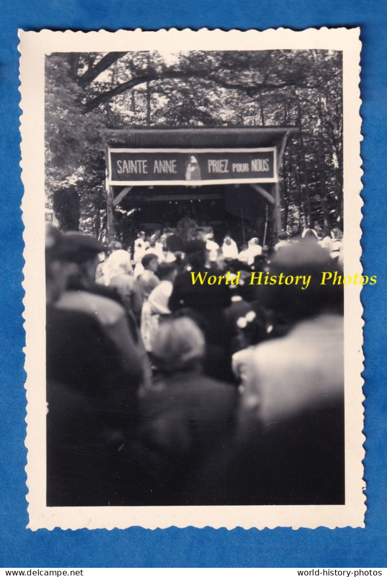 Photo Ancienne Snapshot - VIBRAYE - Fête Le 26 Juillet 1956  Sainte Anne Priez Pour Nous - Sarthe Folklore Lavaré Berfay - Plaatsen