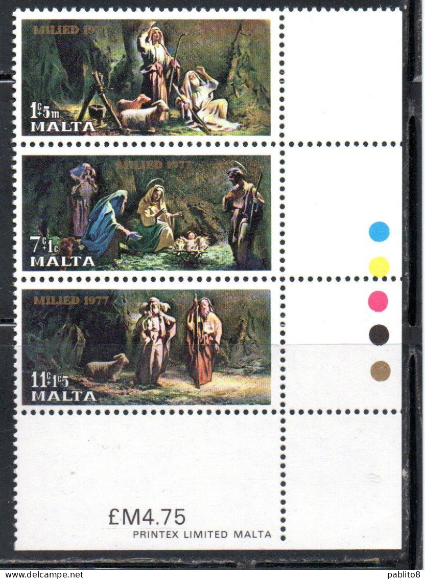 MALTA 1977 CHRISTMAS NATALE NOEL WEIHNACHTEN NAVIDAD NATAL STRIP COMPLETE SET STRISCIA SERIE COMPLETA MNH - Malta