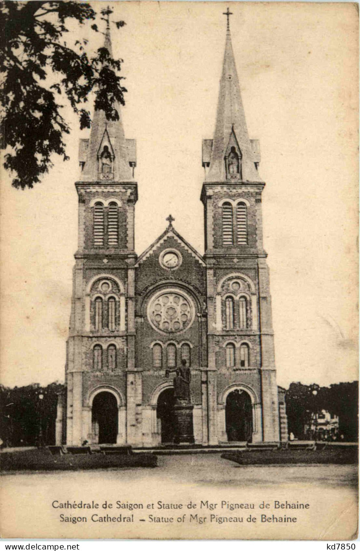 Saigon - Cathedrale - Viêt-Nam