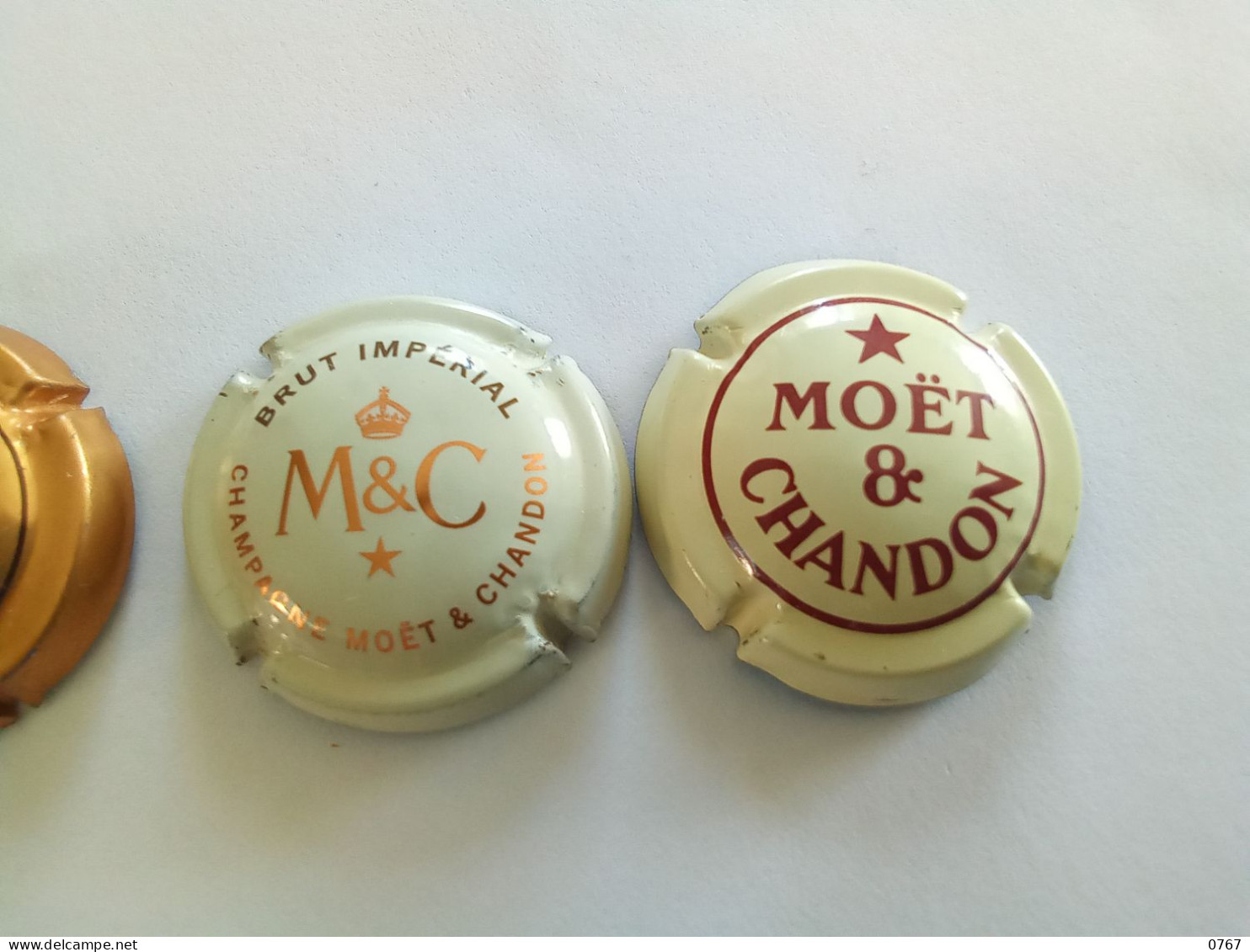 Lot 6 Capsules Muselets Champagne Moët Et Chandon Différentes Dont Une Dom Pérignon ( Bazarcollect28 ) - Moet Et Chandon