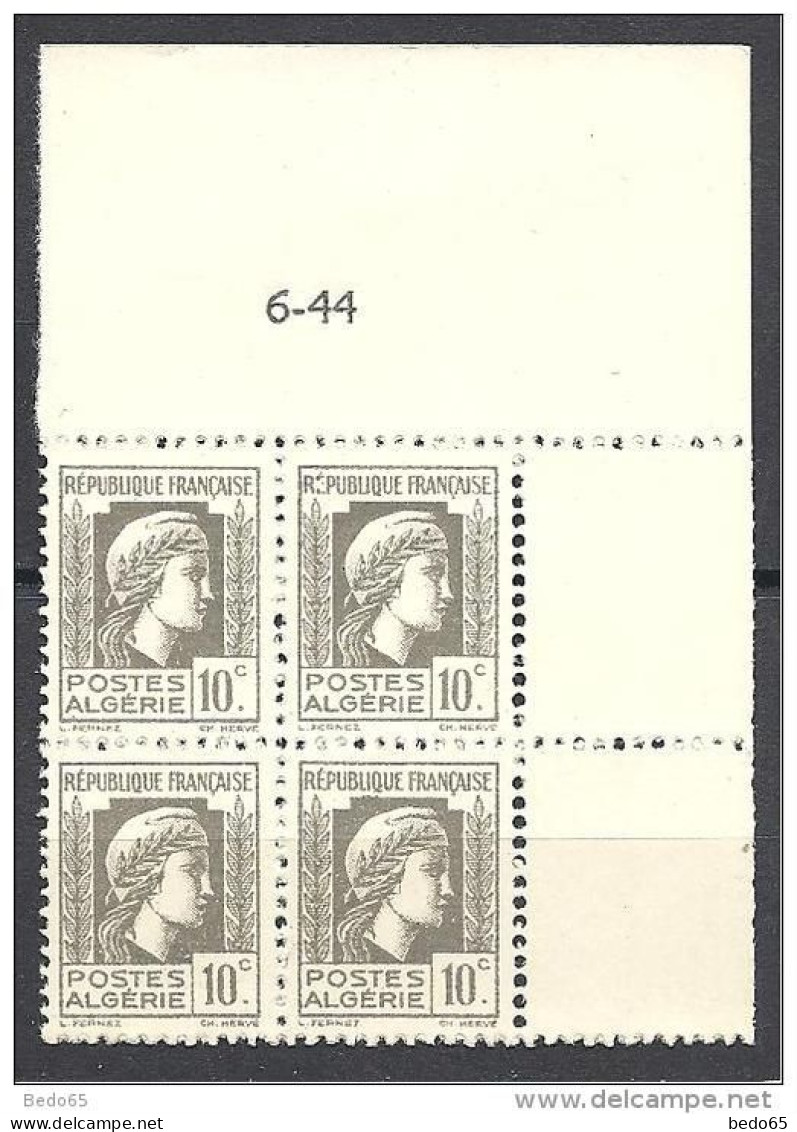 MARIANE D'ALGER N ° 209 HAUT DE FEUILLE DATE 6/44  NEUF** VARIETEE E DE REPUBLIQUE BRISE LUXE - Neufs