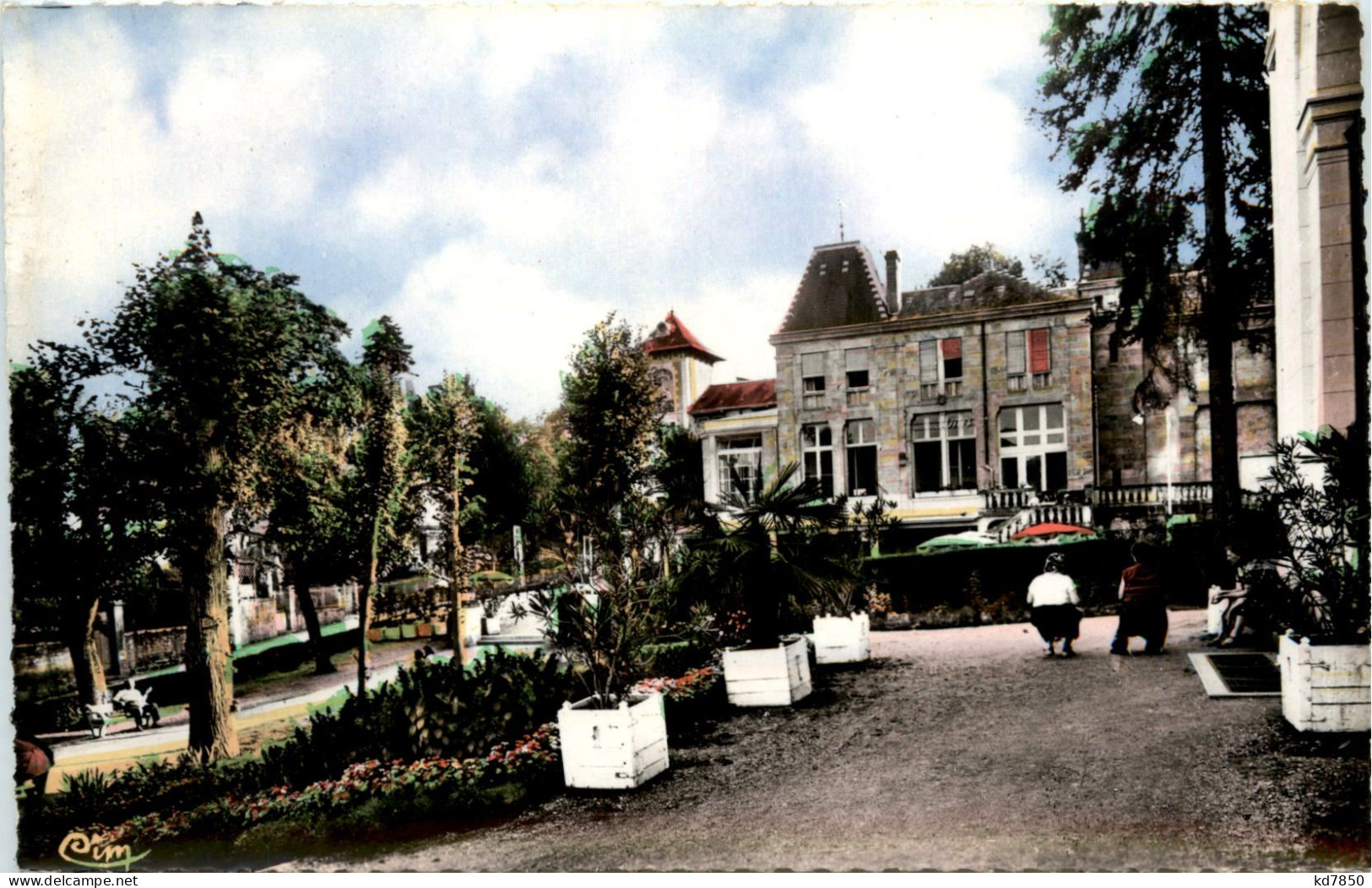 Bourbon-LÀrchambault - Le Casino Des Thermes - Bourbon L'Archambault