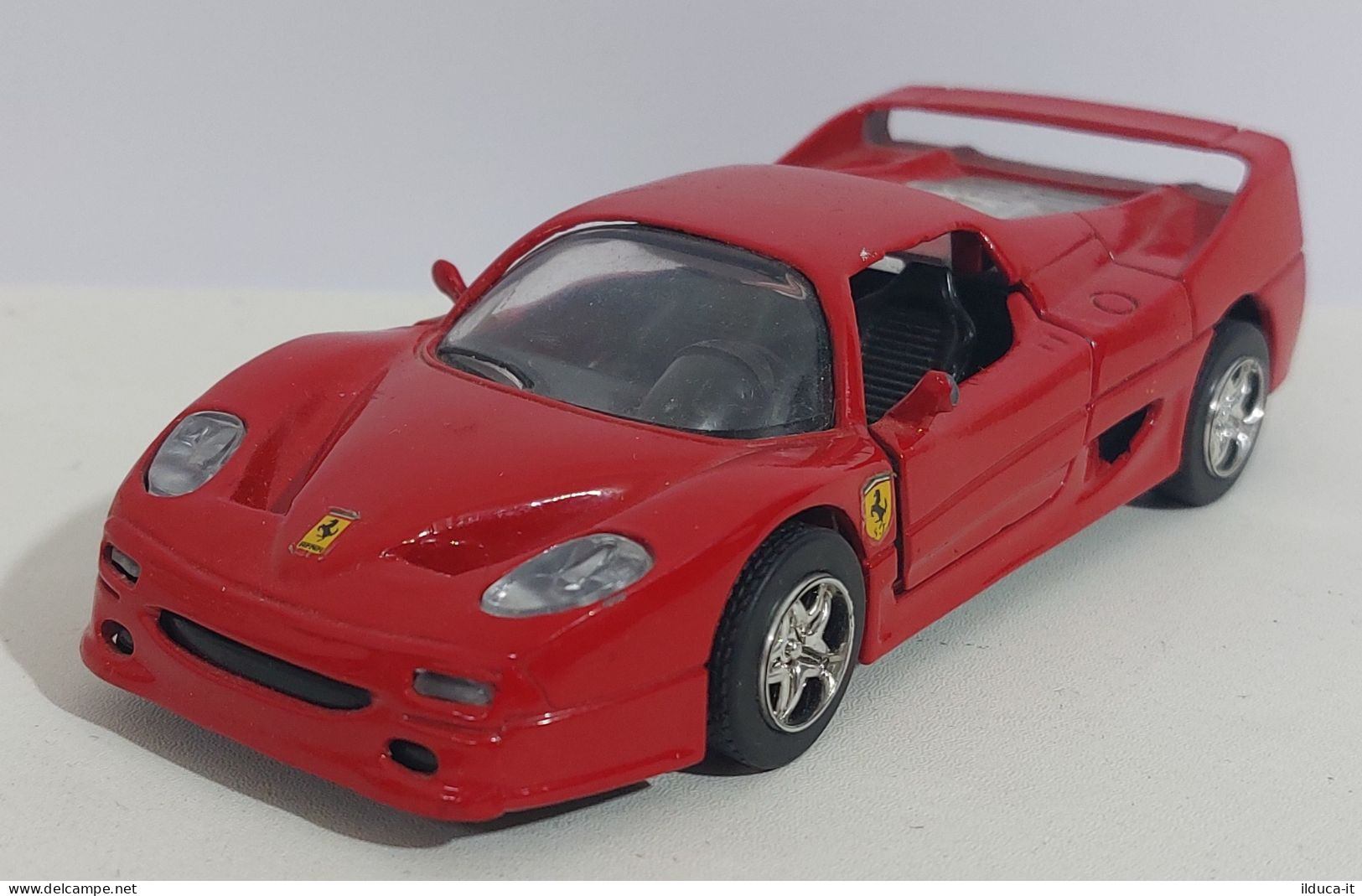 60748 NEW RAY 1/32 - Ferrari F-50 - Scale 1:32