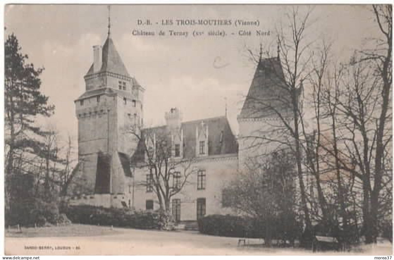 LES TROIS MOUTIERS   Château De Ternay  Coté Nord - Les Trois Moutiers