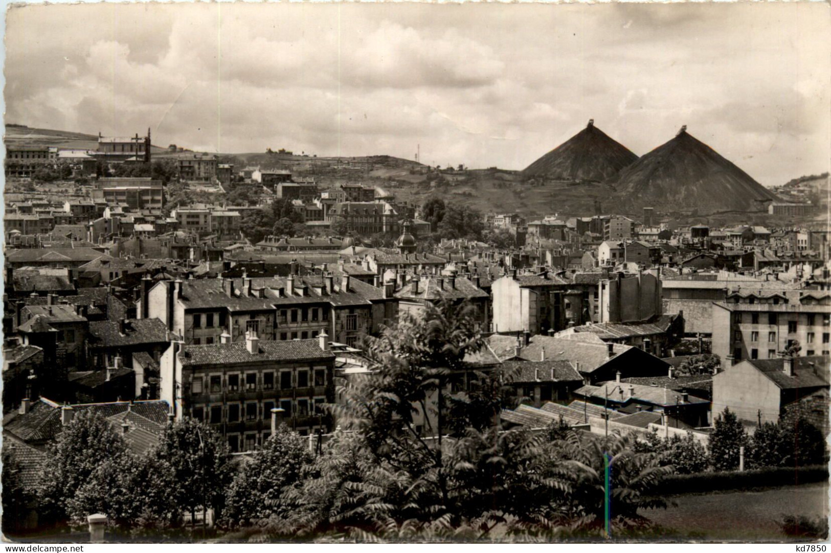 St.Etienne, Vue Generale Et Les Crassiers - Saint Etienne