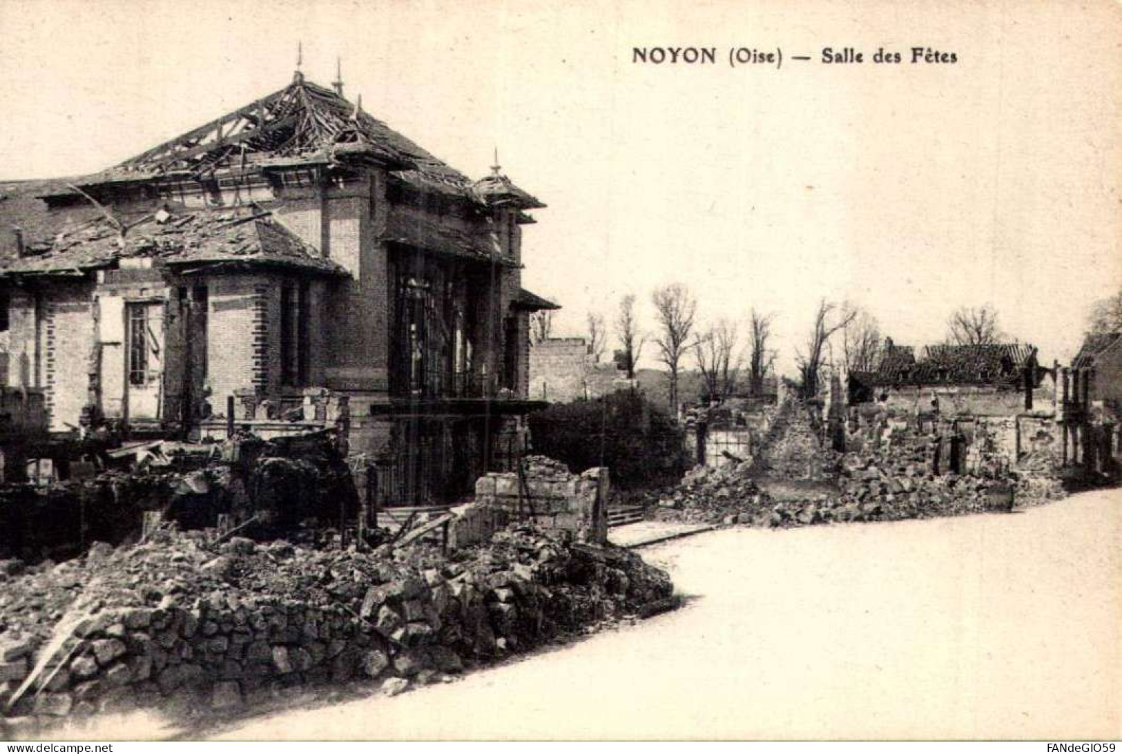 [60] Oise > Noyon    /// RUINE   /// 99 - Noyon