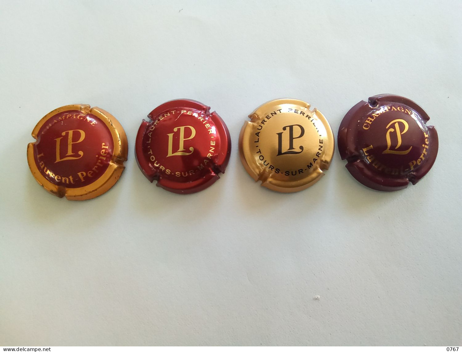 Lot 4 Capsules Muselets Champagne Laurent Perrier Différentes ( Bazarcollect28 ) - Laurent-Perrier