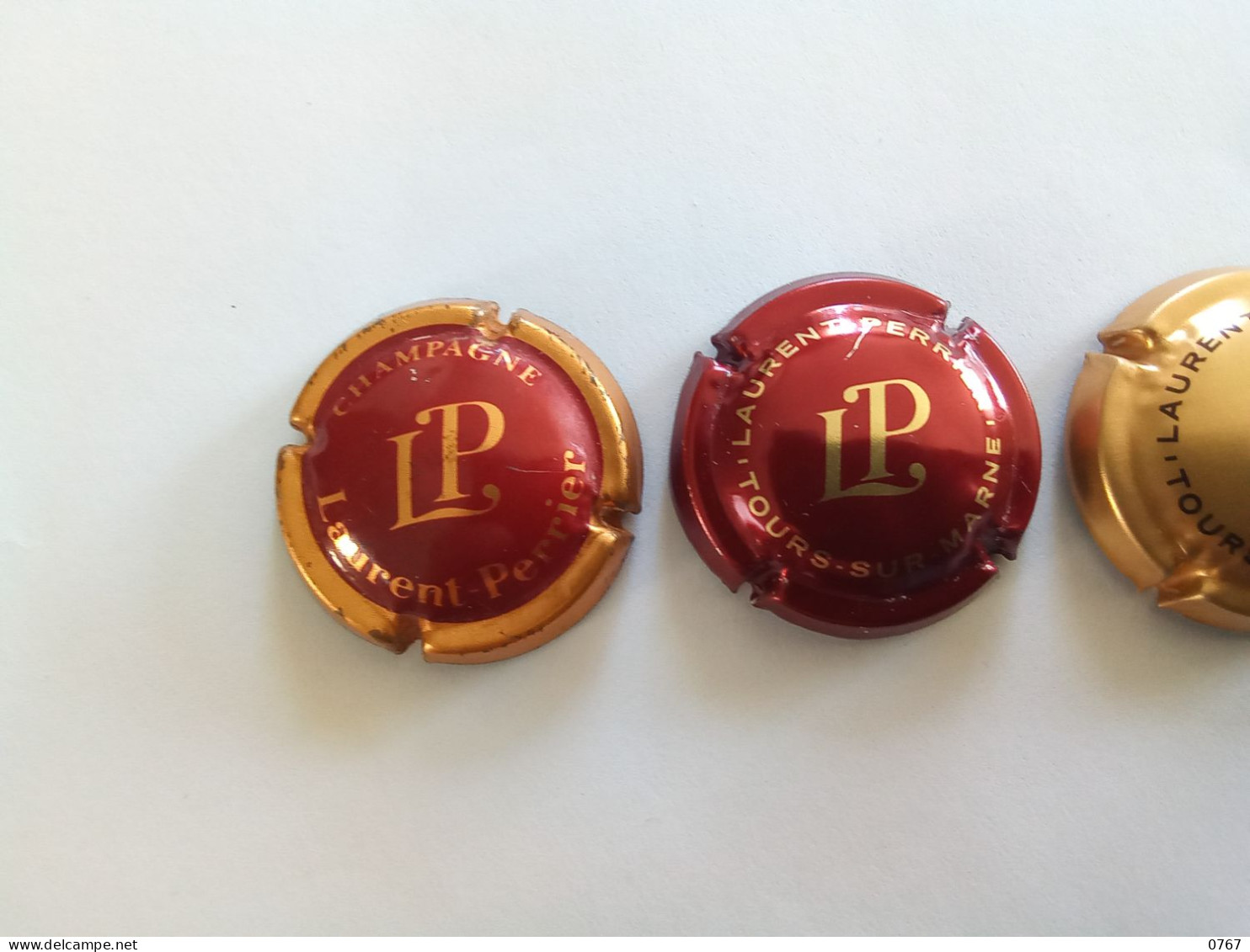 Lot 4 Capsules Muselets Champagne Laurent Perrier Différentes ( Bazarcollect28 ) - Laurent-Perrier