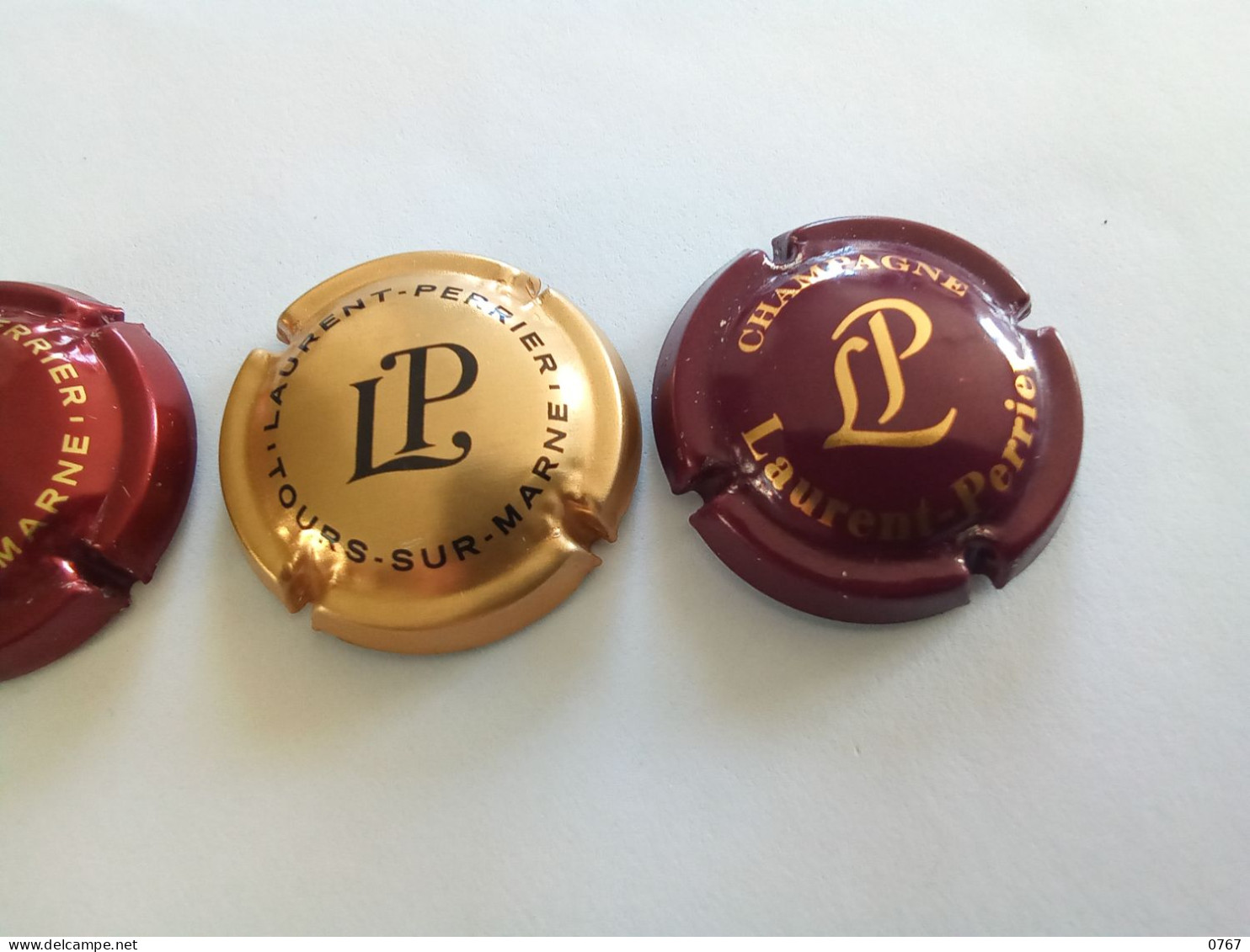 Lot 4 Capsules Muselets Champagne Laurent Perrier Différentes ( Bazarcollect28 ) - Laurent-Perrier