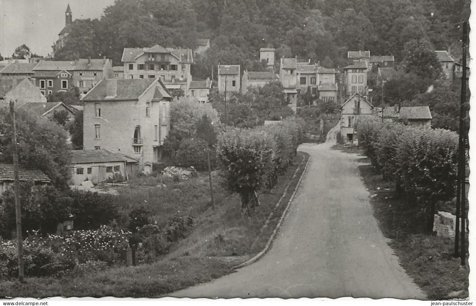 55 -  Clermont En Argonne - Vue Générale    * CPSM    *  Cachet Type Daguin - Clermont En Argonne