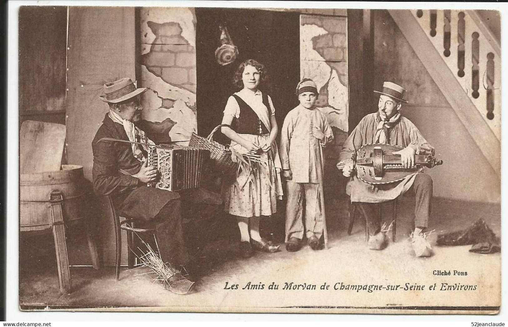 Les Amis Du Morvan    1915  N° 1151 - La Chapelle La Reine