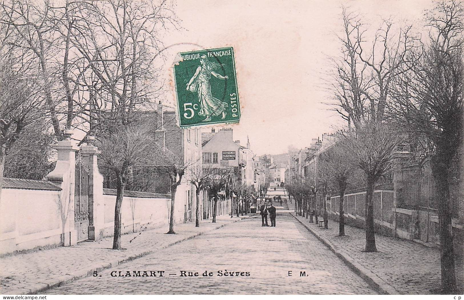 Clamart -  La Rue De Sevres  -  CPA °J - Clamart