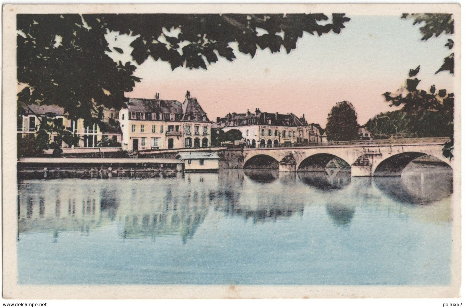 CPSM DE JOIGNY  (YONNE)  LE PONT - LE QUARTIER DE LA GARE - Joigny