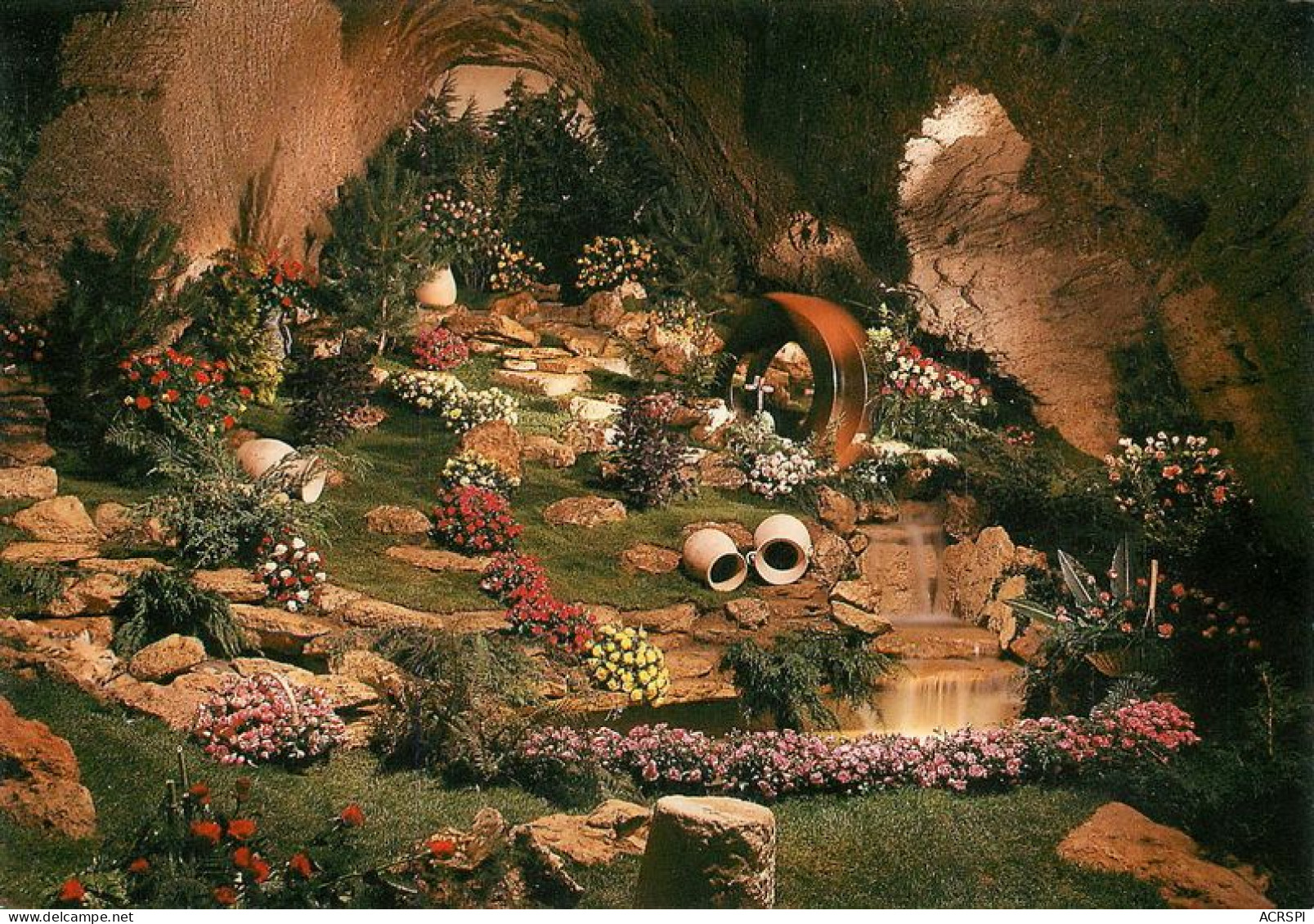 DOUE La FONTAINE La Cite Des Roses Dans Les Grottes Des Arenes   7  (scan Recto-verso)MA1902Bis - Doue La Fontaine