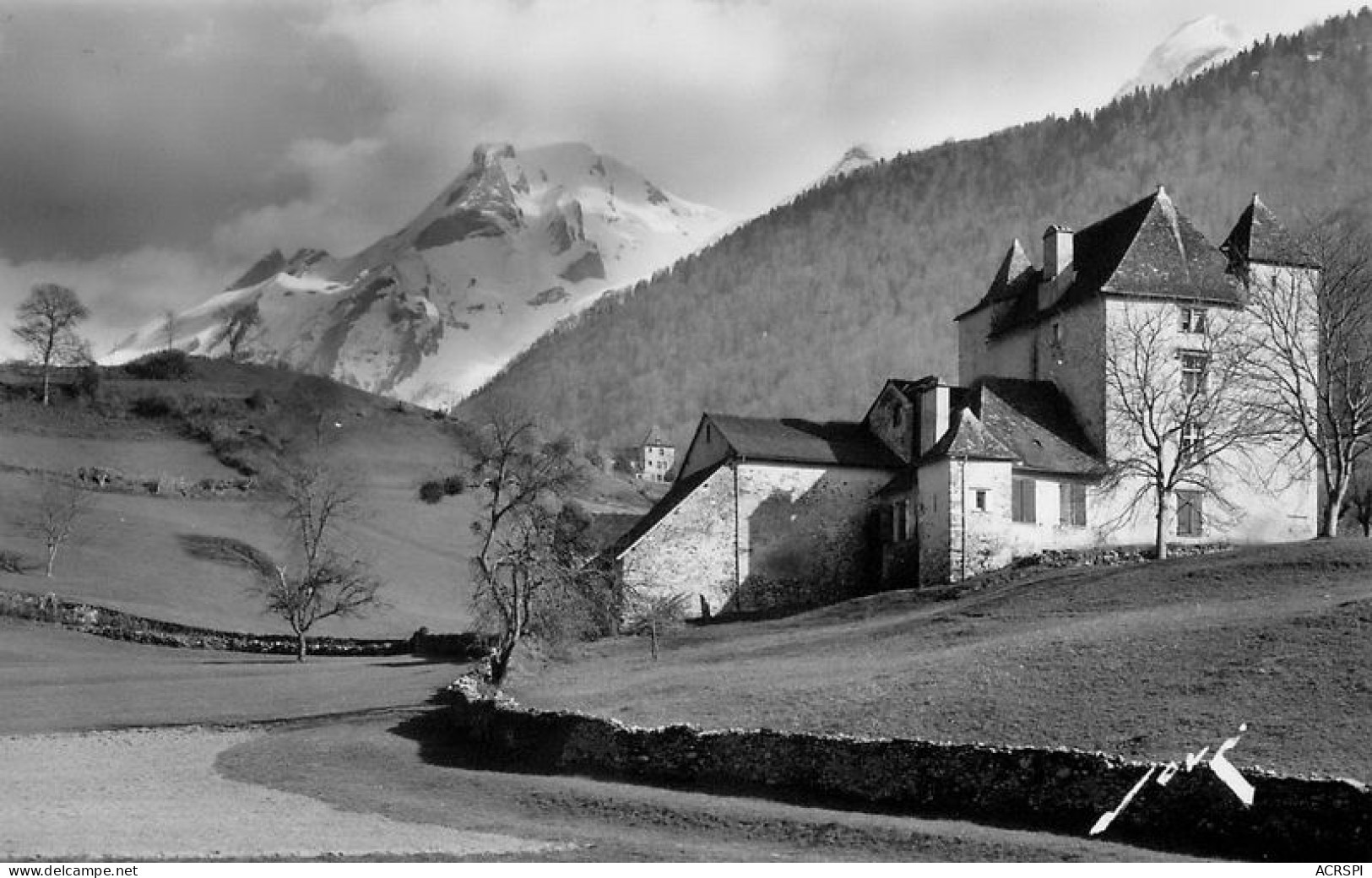 LARUNS Le Chateau D'espalungue  38 (scan Recto-verso) MA1900Bis - Laruns