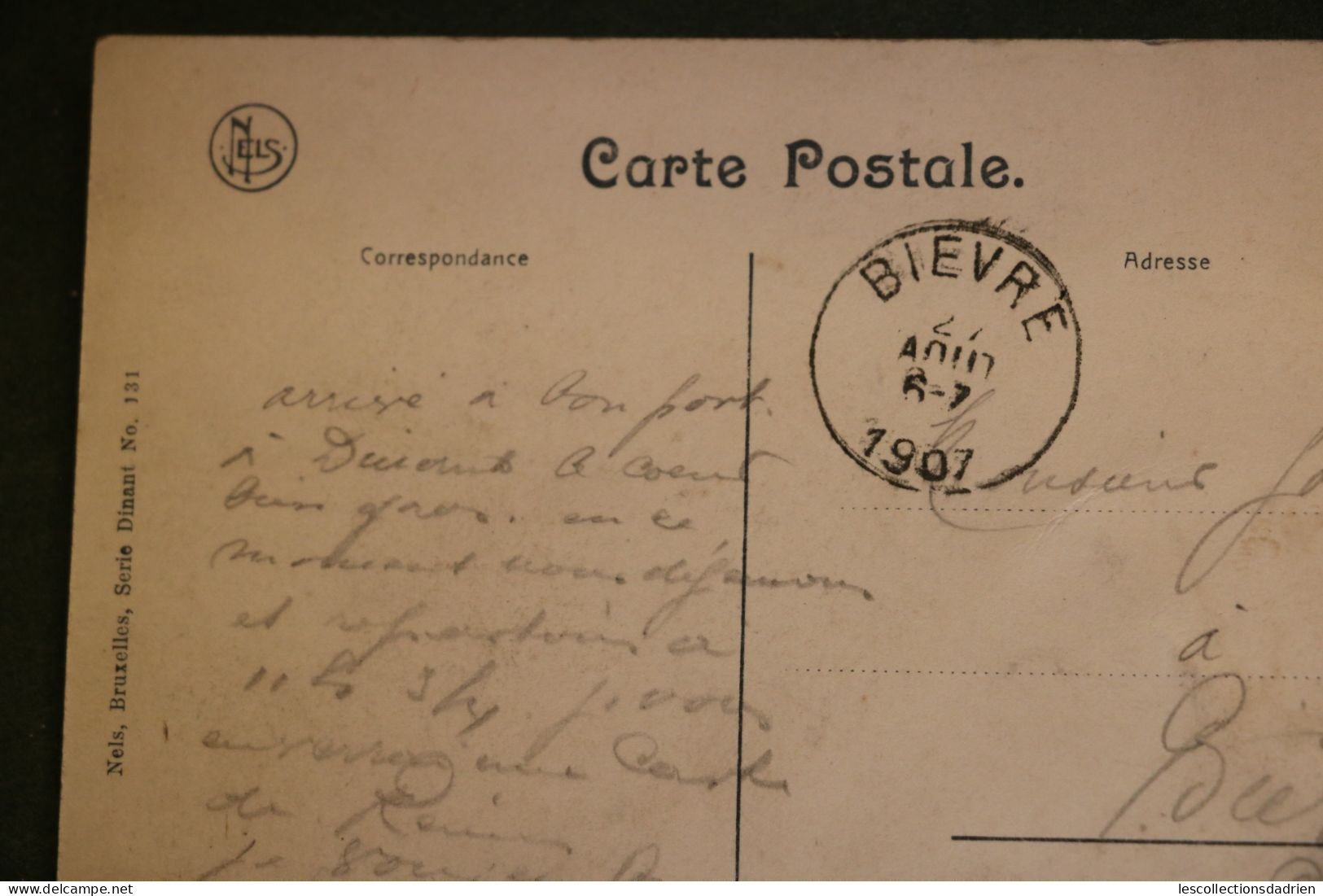 Carte postale bateau de Namur - Meuse - le port bateaux - calèches passants animée cachet Dinant et Bièvre 1907