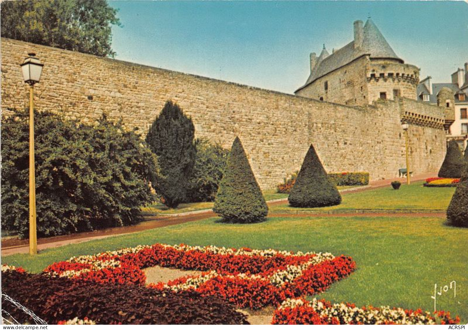 HENNEBONT Les Jardins Et Les Remaprts Au Fond La Porte Broerec 12(scan Recto-verso) MA1988 - Hennebont