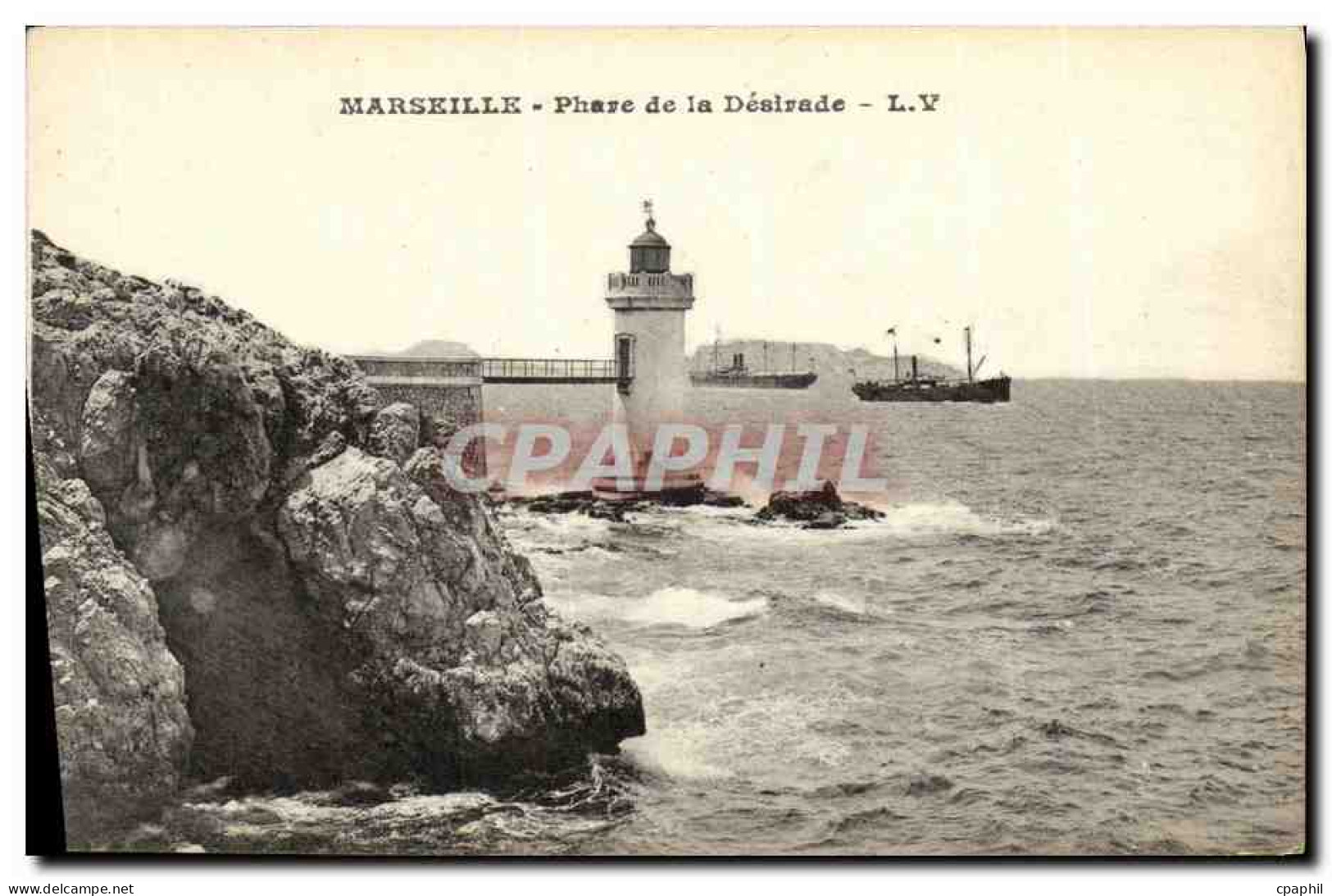 CPA Marseille Phare De La Desirade Bateau - Joliette, Port Area