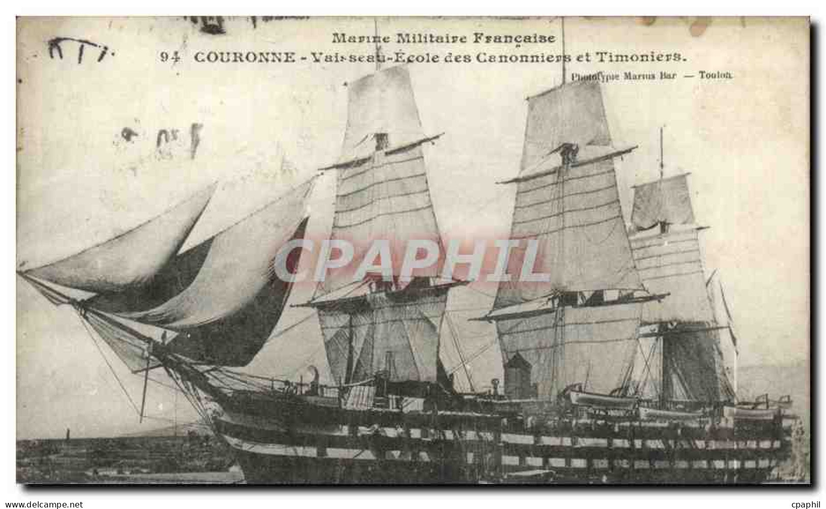CPA Bateau Couronne Vaisseau Ecole Des Canonniers Et Timoniers - Sailing Vessels