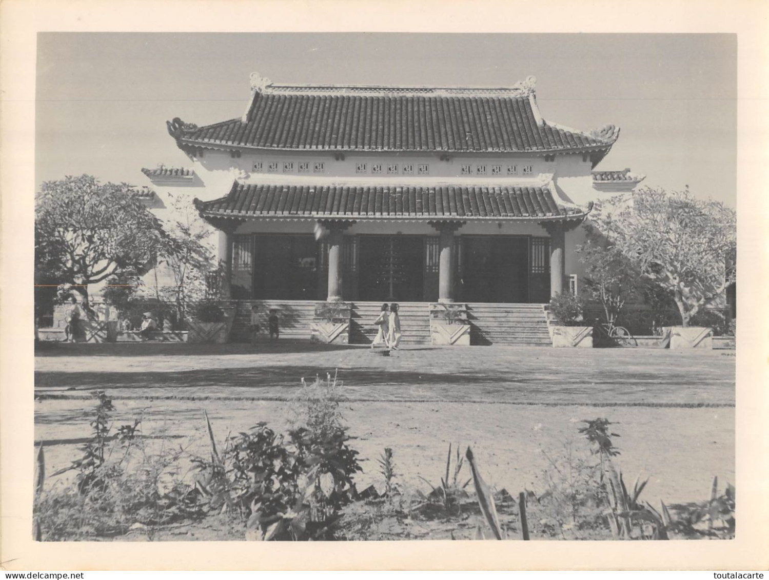 LOT 5 PHOTOS TEMPLES A IDENTIFIER AU VIET NAM  PHOTOS DE 24 CM SUR 18 CM - Lieux