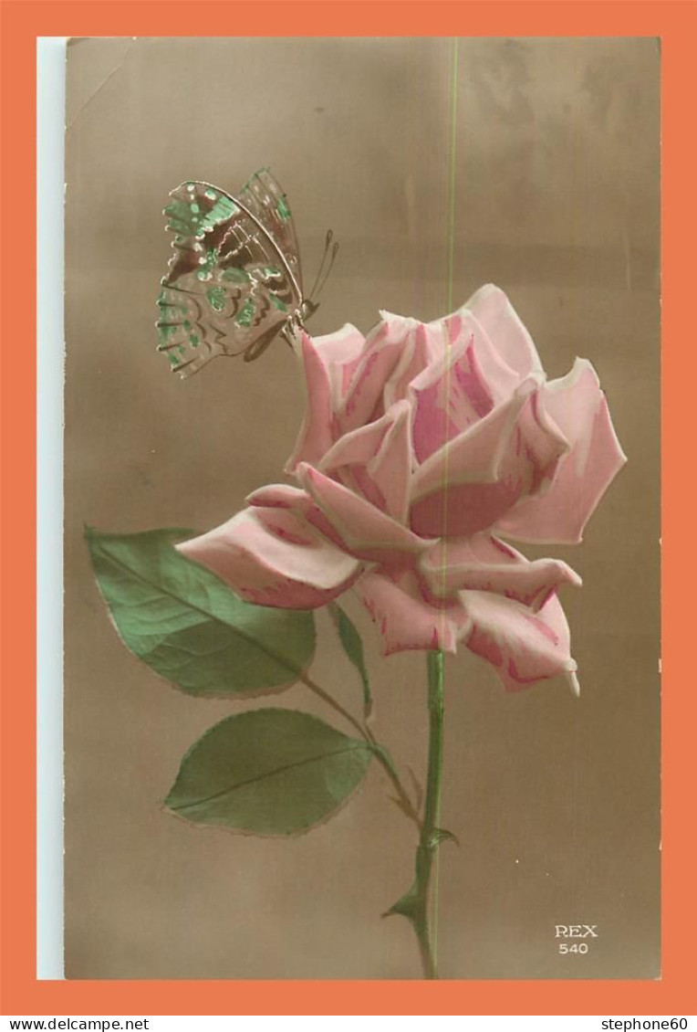 A680 / 383 Fleur Papillon Rose - Autres & Non Classés