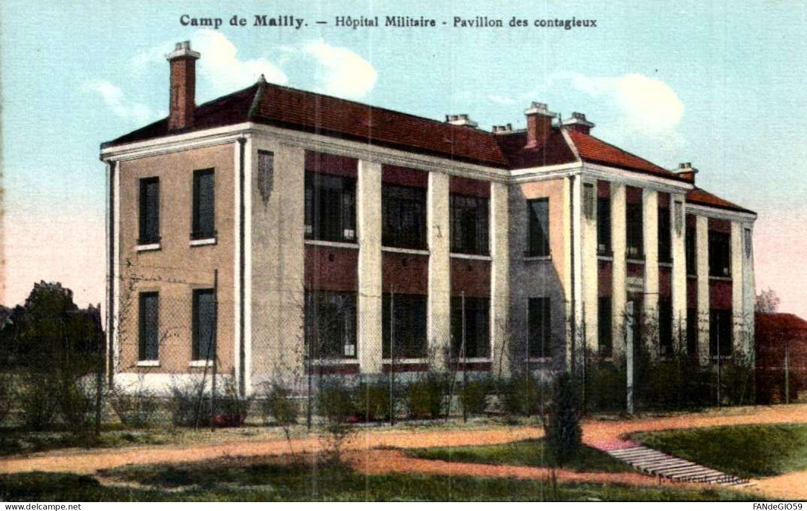 Militaria > Casernes / CAMP DE MAILLY  /// 100 - Barracks