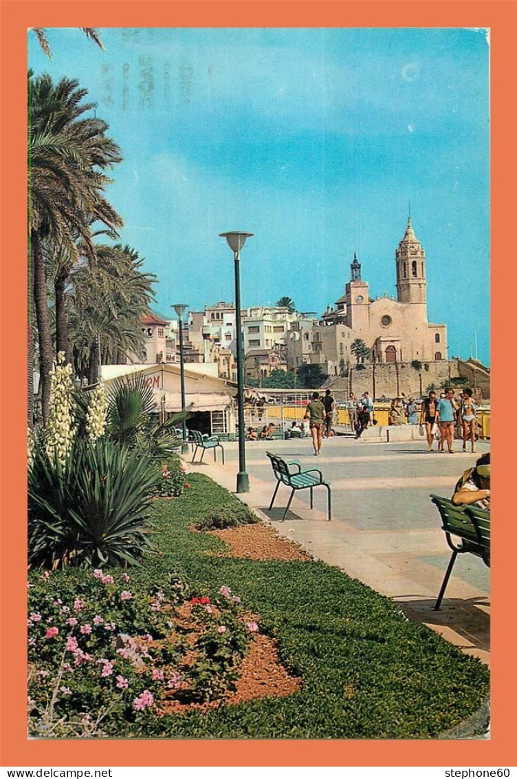 A687 / 601 Espagne SITGES Playa De Oro ( Timbre ) - Altri & Non Classificati