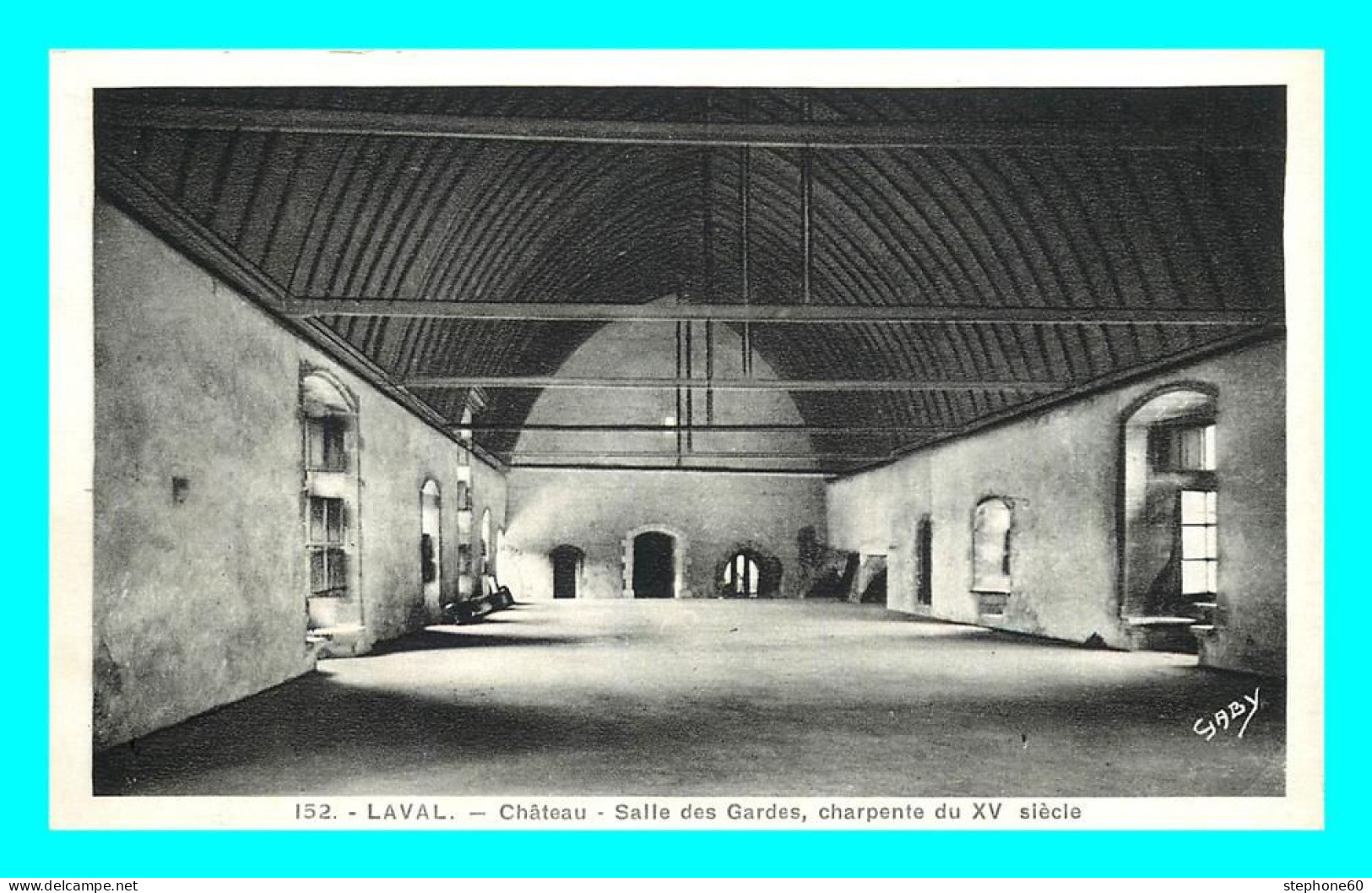 A704 / 273 38 - LAVAL Château Salle Des Gardes - Laval