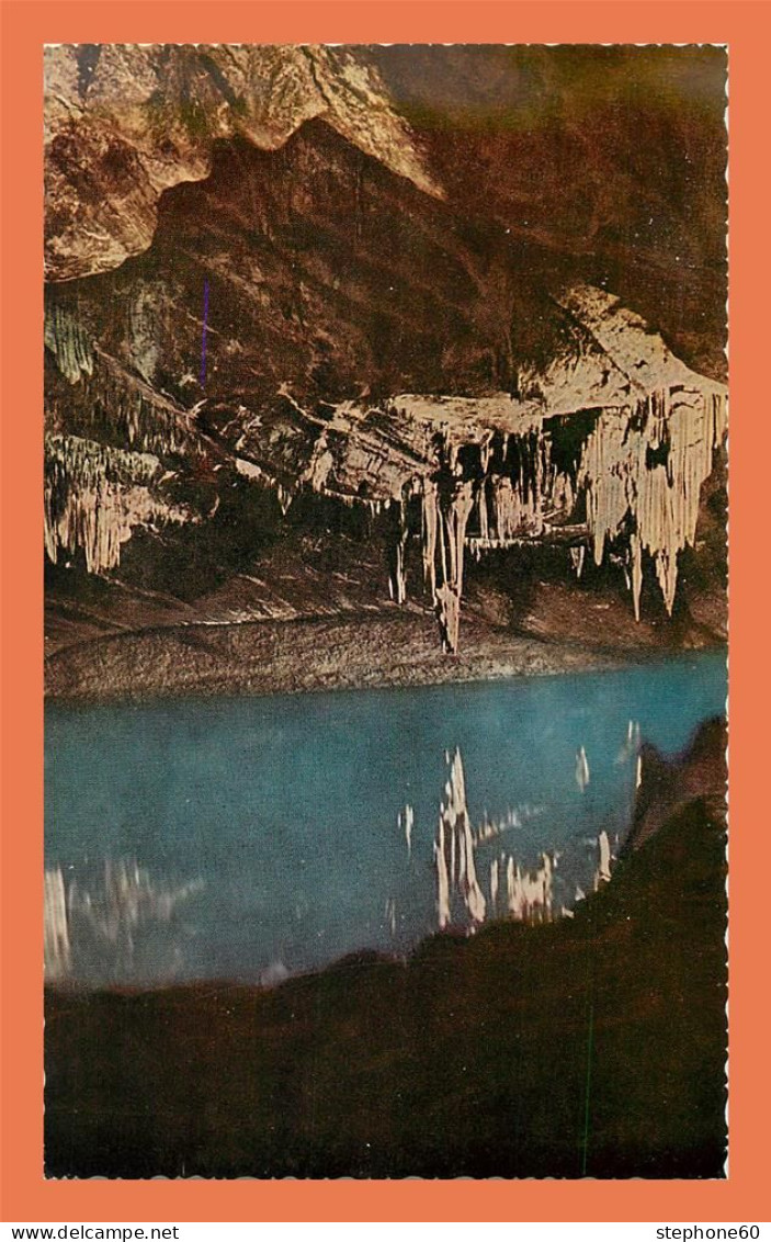 A713 / 619 Belgique Grottes De Han Les Grandes Draperies - Autres & Non Classés