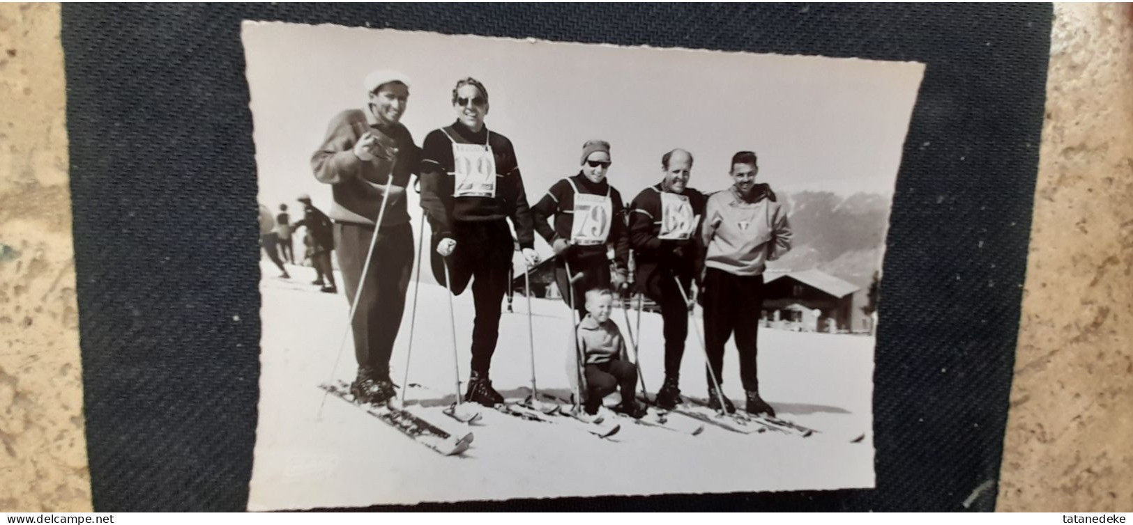 Cpsm COURCHEVEL 73 - L'équipe Nationale De Ski Des Unijambistes Aveugles - Courchevel