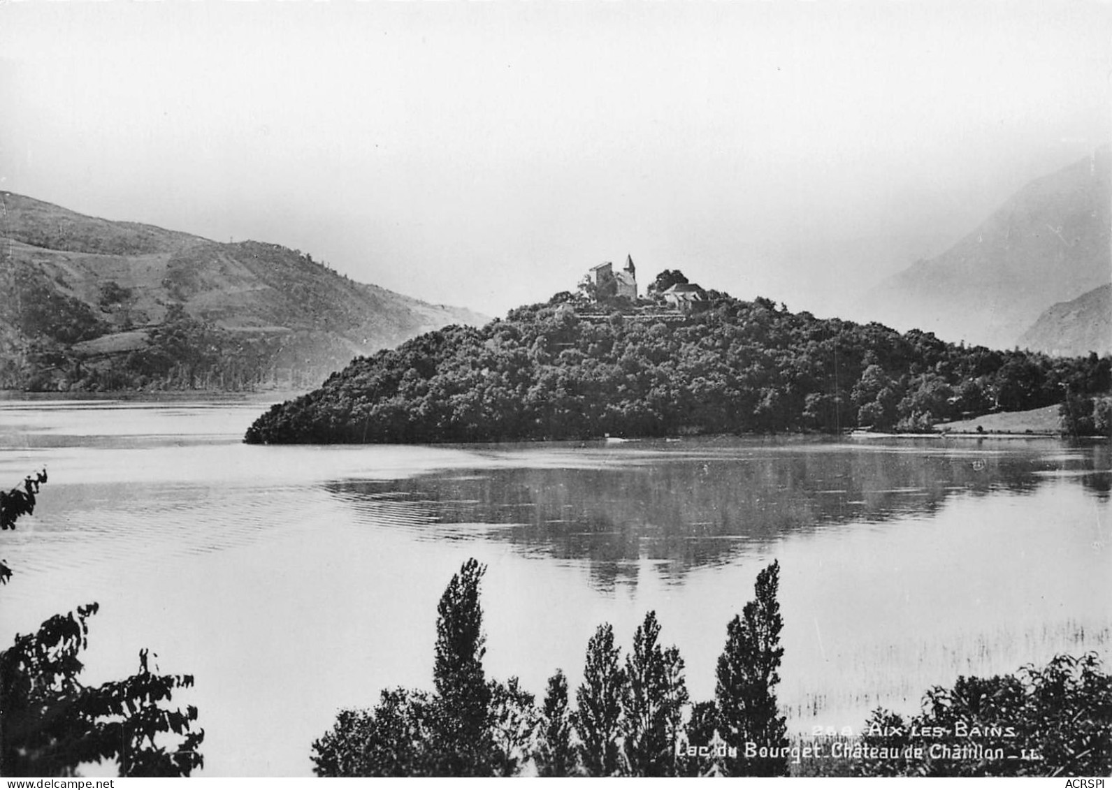 73 Aix-les-Bains  Lac Du Bourget Et Chateau De Chatillon  (scan R/V)  23 \PC1202 - Aix Les Bains