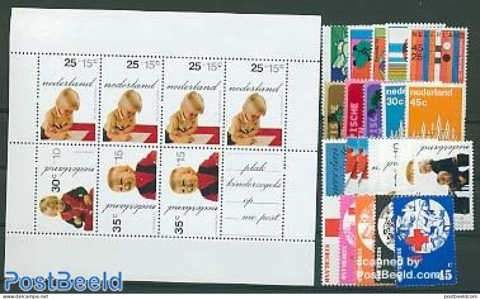 Netherlands 1972 Yearset 1972 (22v+1s/s), Mint NH, Various - Yearsets (by Country) - Ongebruikt
