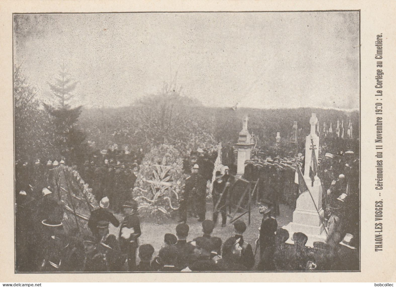 THAON-les-VOSGES: Cérémonie Du 11 Novembre 1920 - Le Cortège Au Cimetière - Thaon Les Vosges