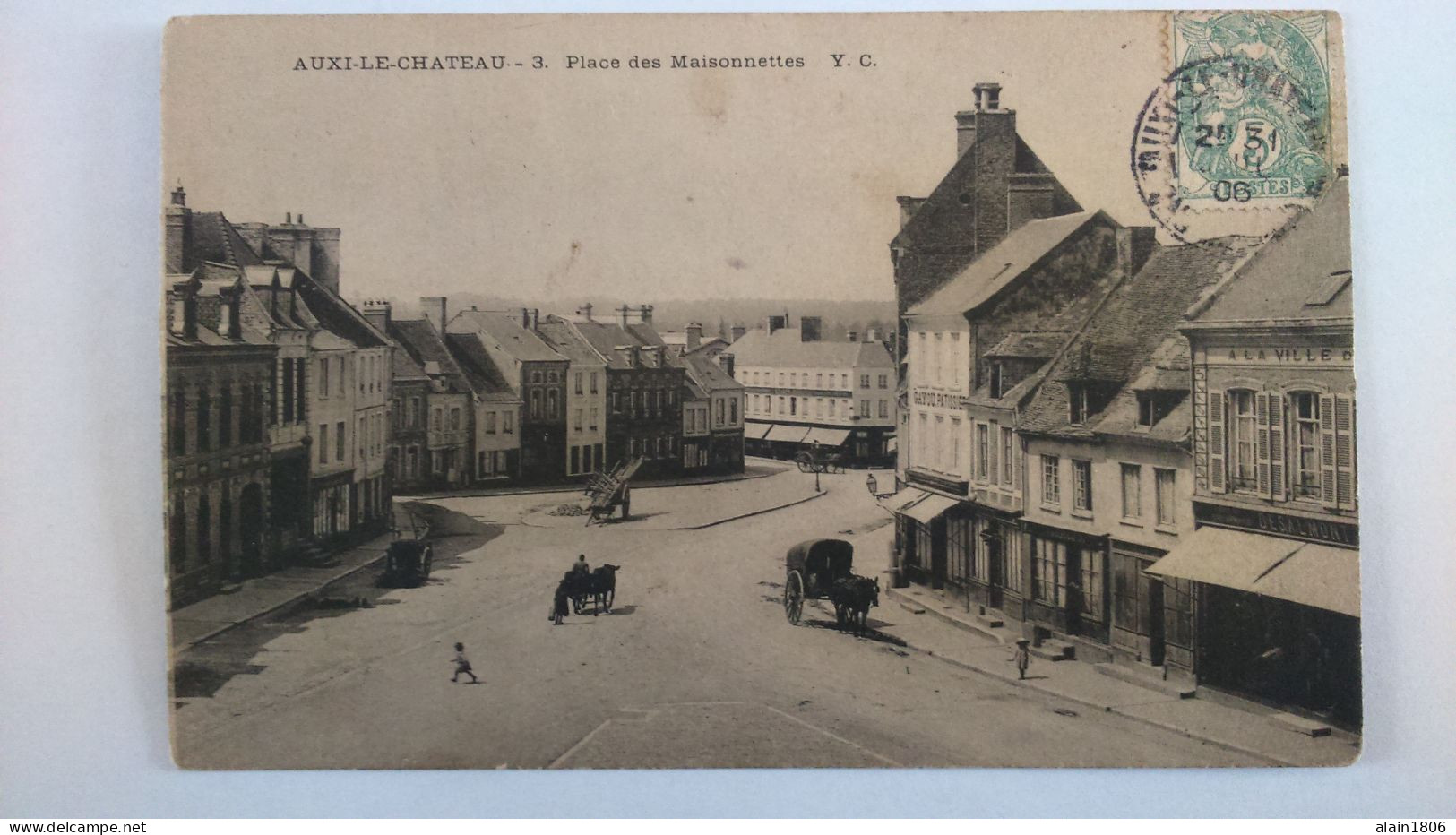 Carte Postale Ancienne ( AA8 ) De Auxi Le Chateau , Place Des Maisonnettes - Auxi Le Chateau