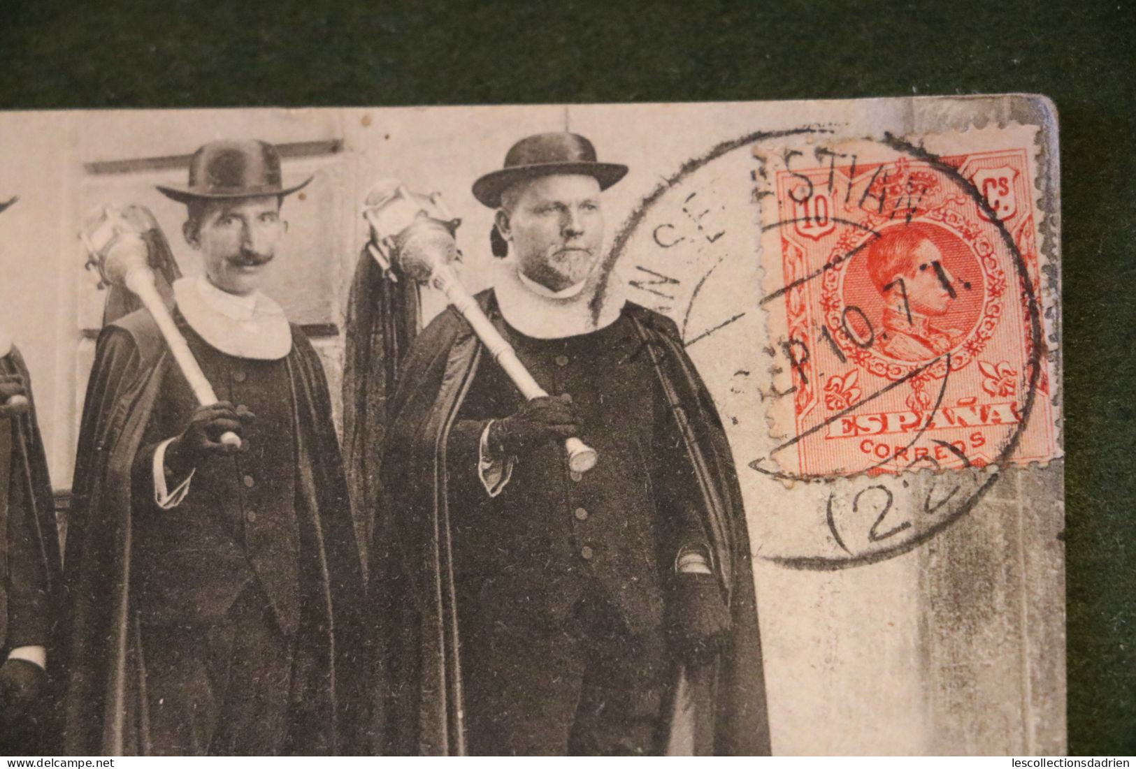 Carte Postale San Sebastian - Los Maseros Del Ayuntamiento Eu Traje De Luto -les Massiers De La Municipalité En Costume - Trachten