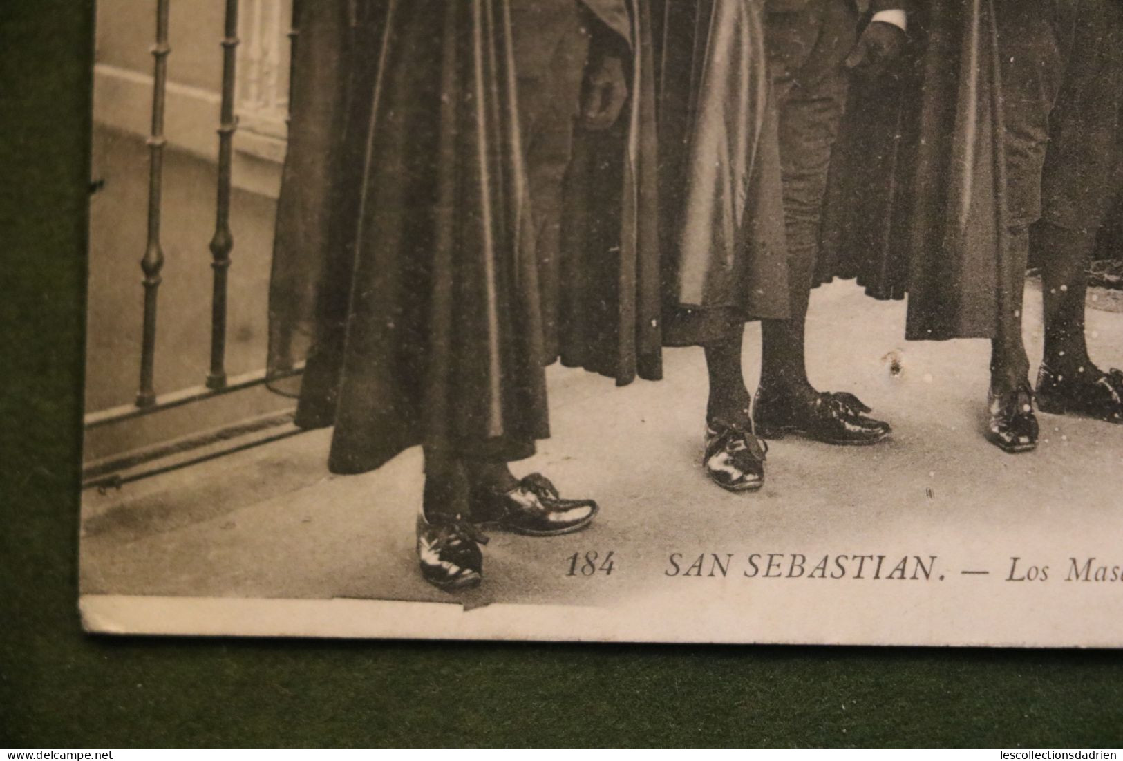 Carte Postale San Sebastian - Los Maseros Del Ayuntamiento Eu Traje De Luto -les Massiers De La Municipalité En Costume - Costumes