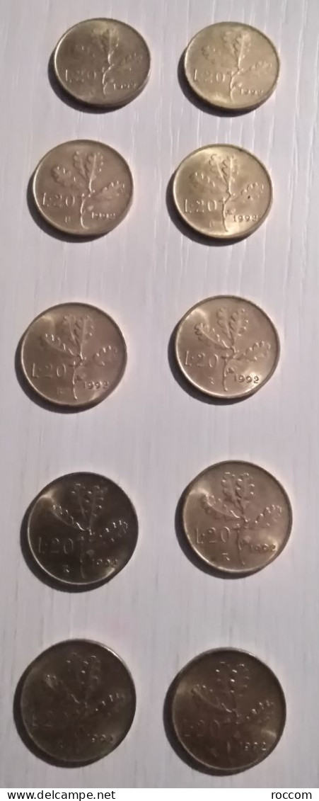 10 Pezzi. 20 Lire Usata Anno 1992. 10 Pezzi Spedizione Solo In Italia. Condizioni Da Foto. Per Info Contattatemi. - 20 Liras