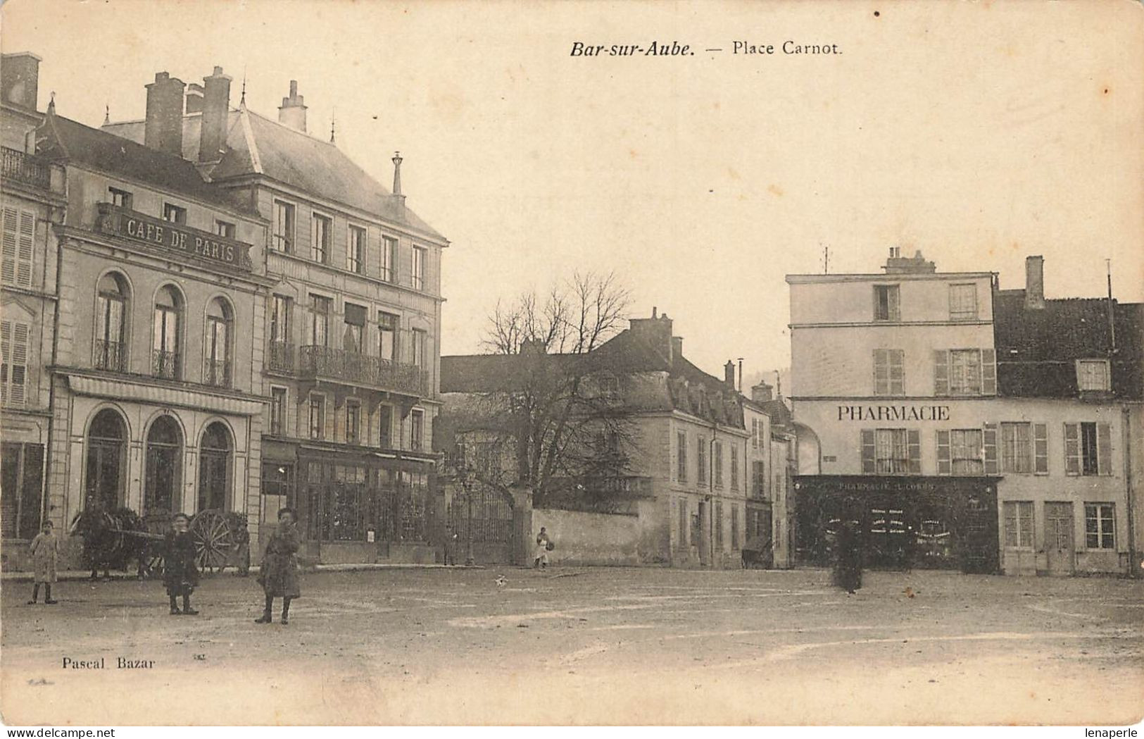 D6819 Bar Sur Aube Place Carnot - Bar-sur-Aube