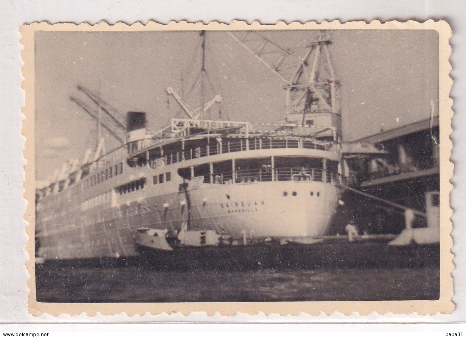 Petite Photo  D'un Gros Bateau à Marseille - Orte