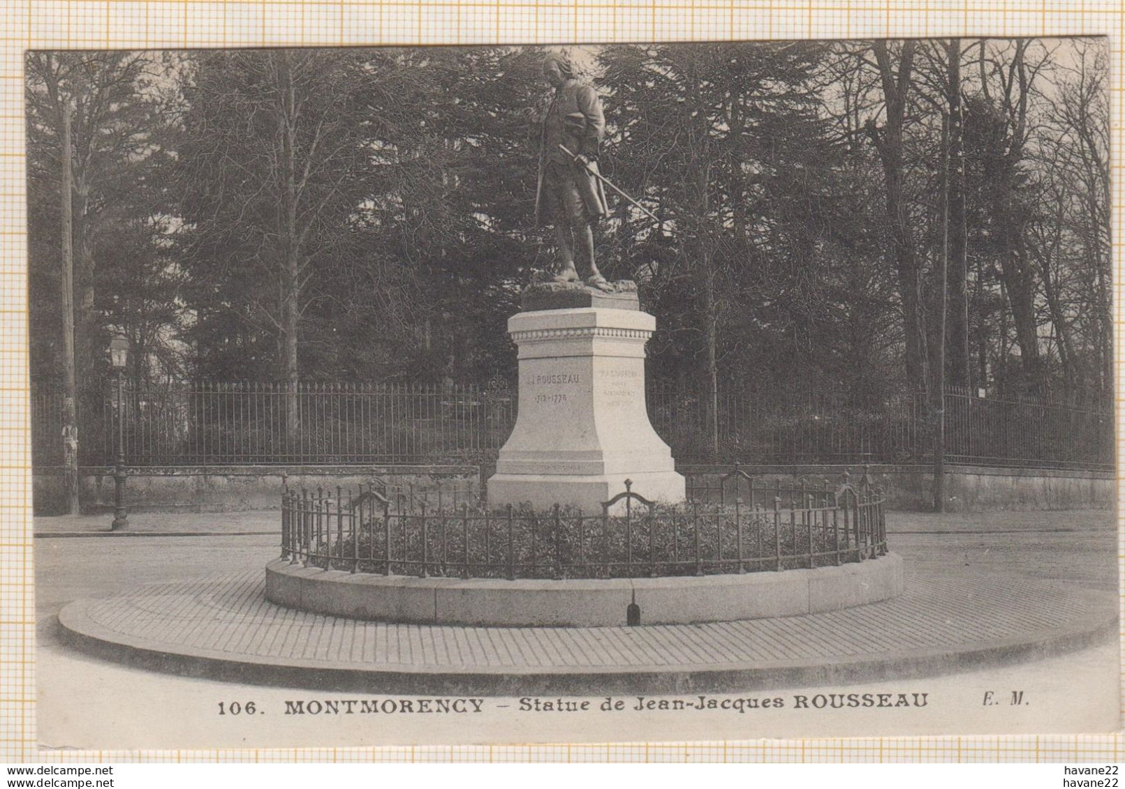 8AK3472 MONTMORENCY STATUE DE JEAN JACQUES ROUSSEAU  2 SCANS - Montmorency