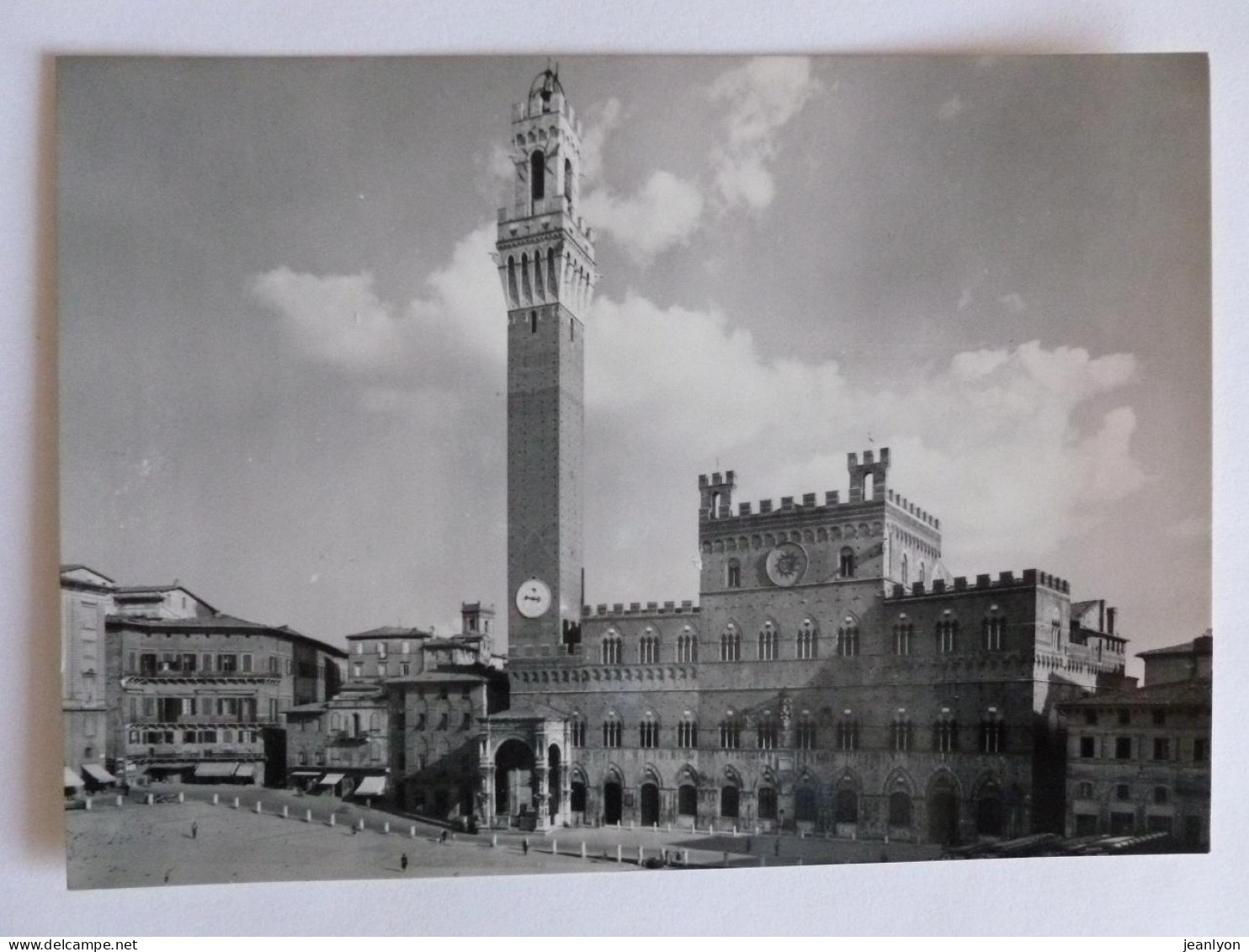 SIENA / SIENNE (Italie) - Place Du Champ - Opéra / Piazza Del Campo - Siena