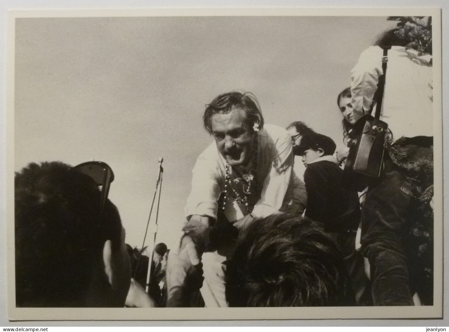 TIMOTHY LEARY - Ecrivain / Psychologue Américain - Photographe Dennis HOPPER -Carte Postale Reproduisant Photo Années 60 - Schriftsteller