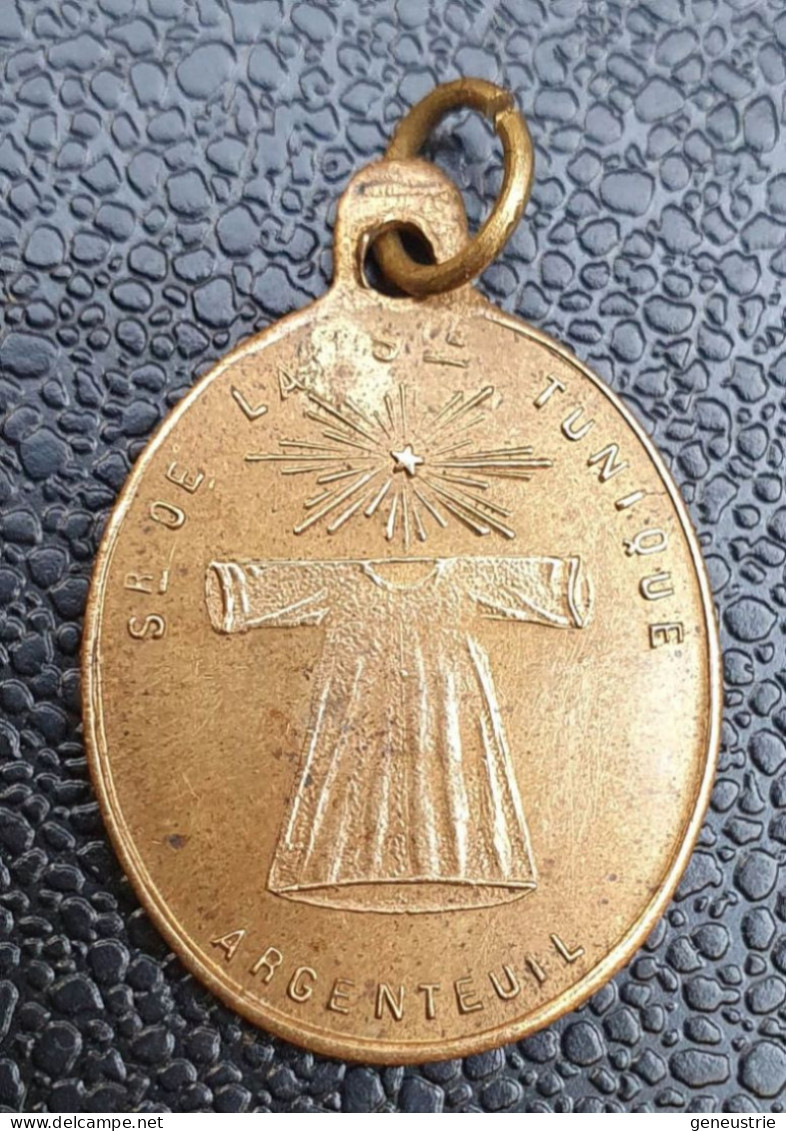 Médaille Religieuse Cuivre Fin XIXe "Sainte Tunique D'Argenteuil / Eglise Notre-Dame D'Humilité" Religious Medal - Religion & Esotericism