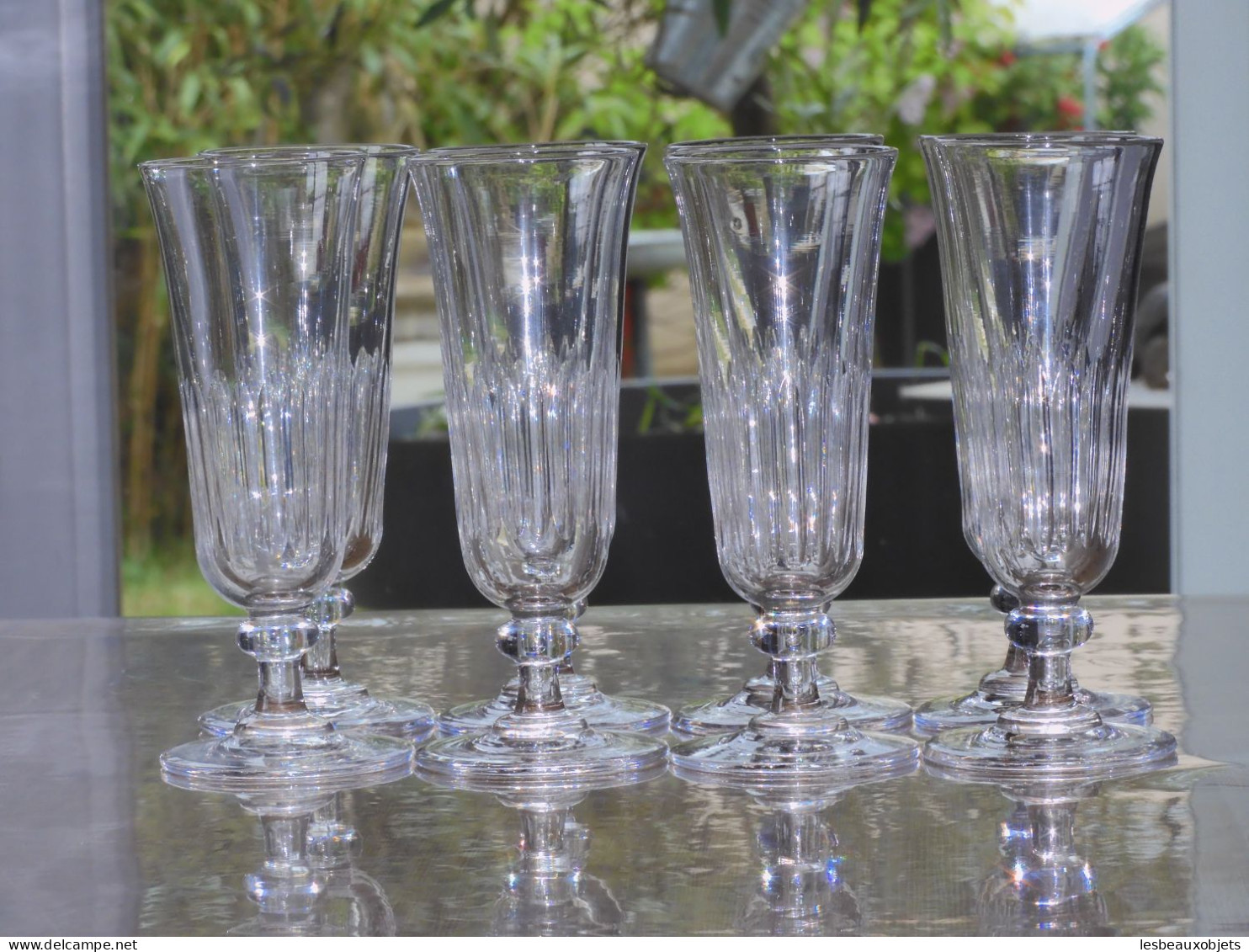 -8 FLUTES A CHAMPAGNE CRISTAL CÔTES TAILLEES XIXe BACCARAT/SAINT LOUIS?     E - Verre & Cristal