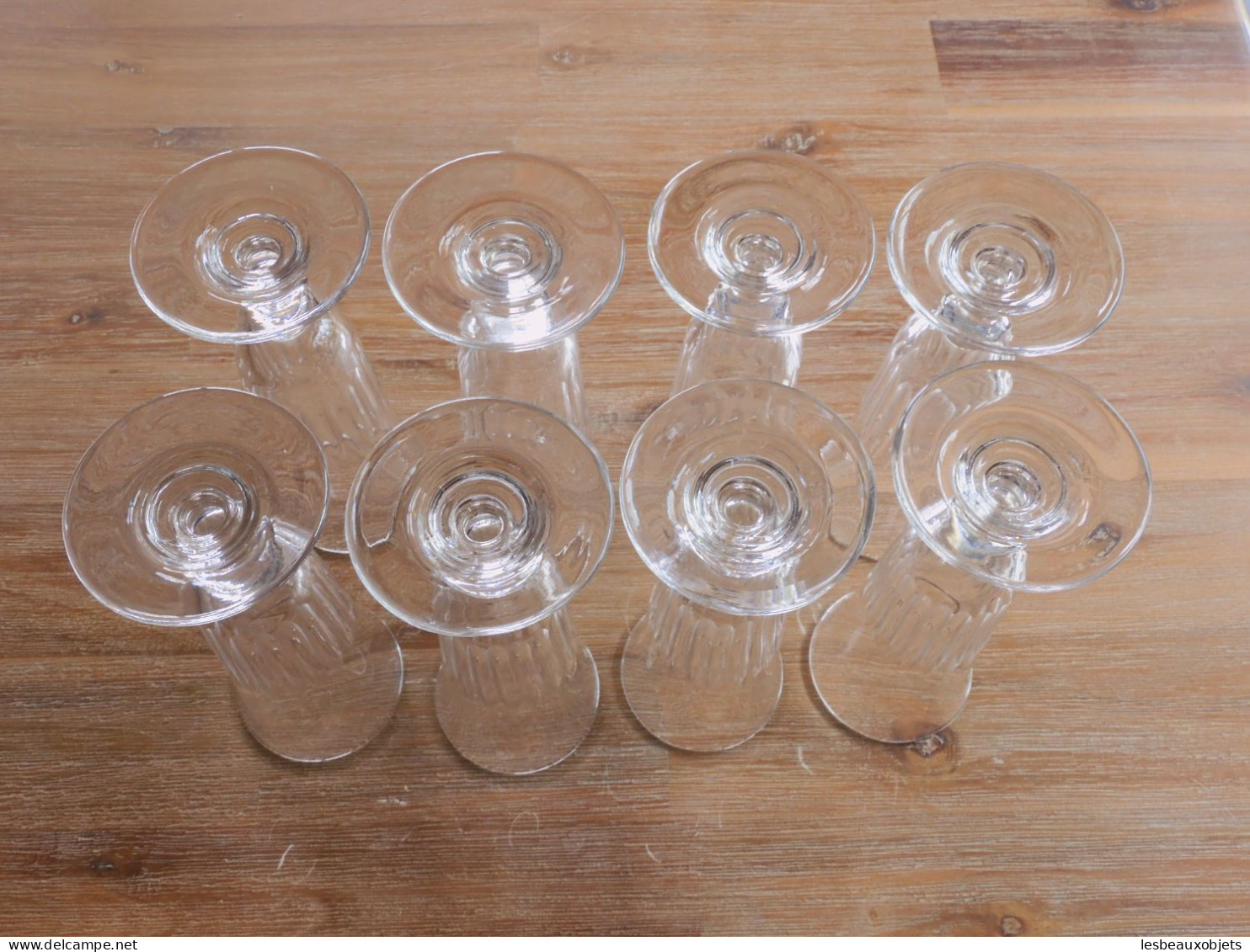 -8 FLUTES A CHAMPAGNE CRISTAL CÔTES TAILLEES XIXe BACCARAT/SAINT LOUIS?     E