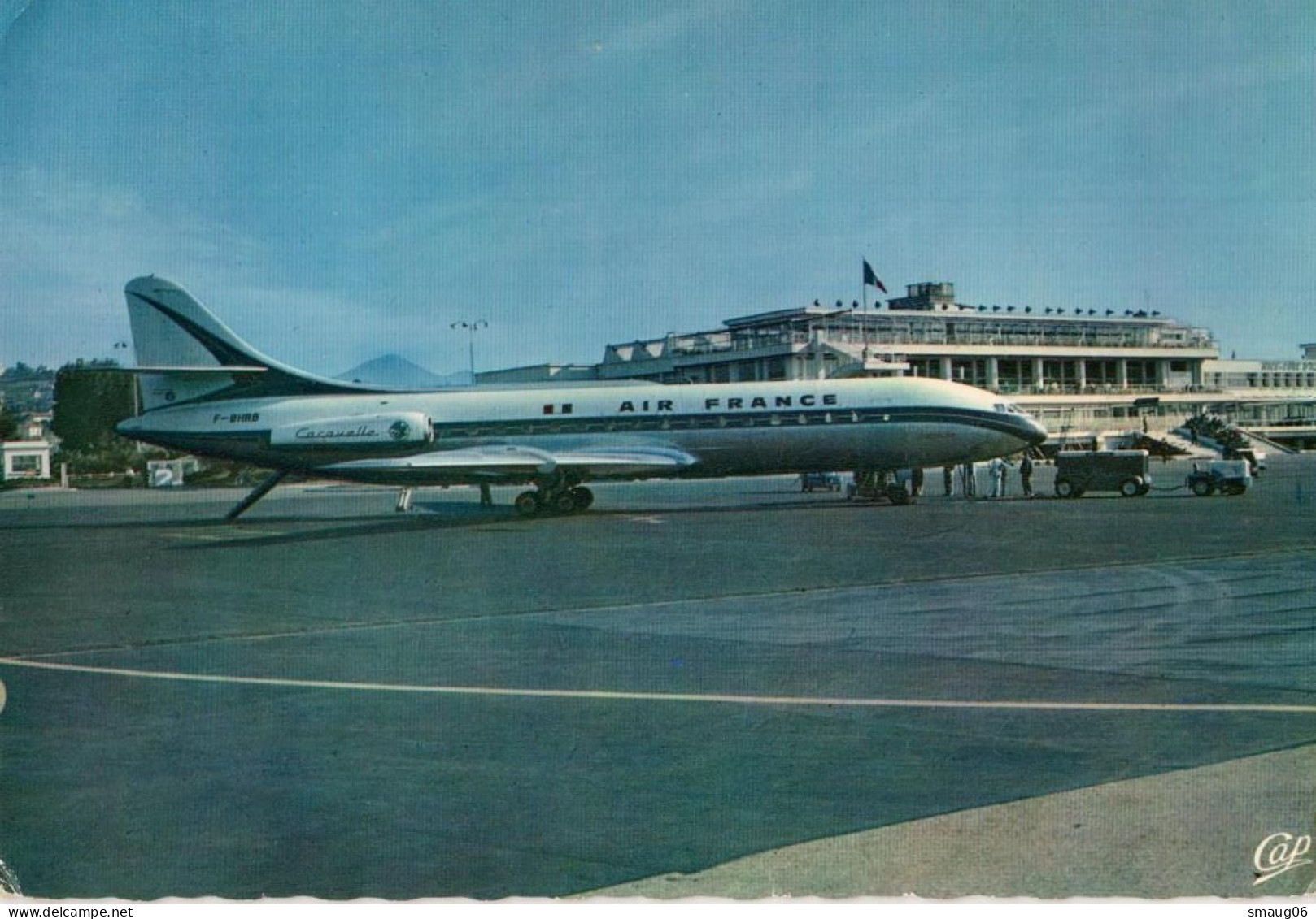 06 - NICE - CARAVELLE D'AIR FRANCE ET L'AÉROPORT DE NICE CÔTE D'AZUR - Aeronáutica - Aeropuerto