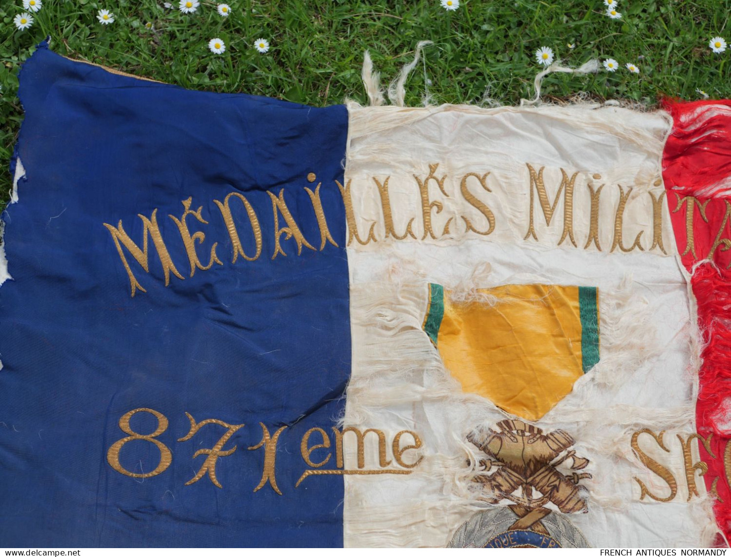 FRANCE - Drapeau DINARD les médaillés militaires de la 871ème section  WWI CN22DRP001  Pièce unique