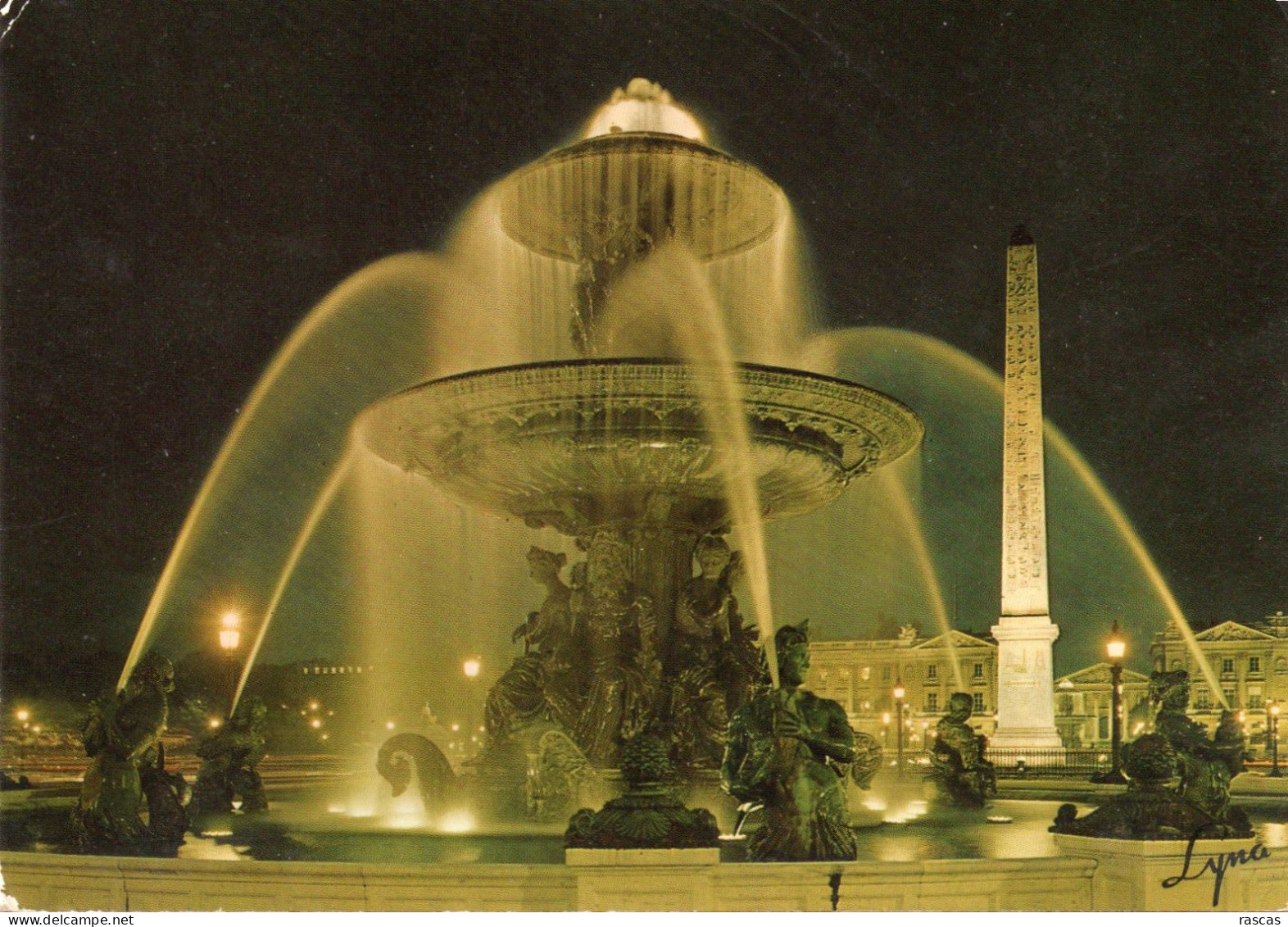 CPM - P - PARIS - LA PLACE DE LA CONCORDE LA NUIT - Places, Squares