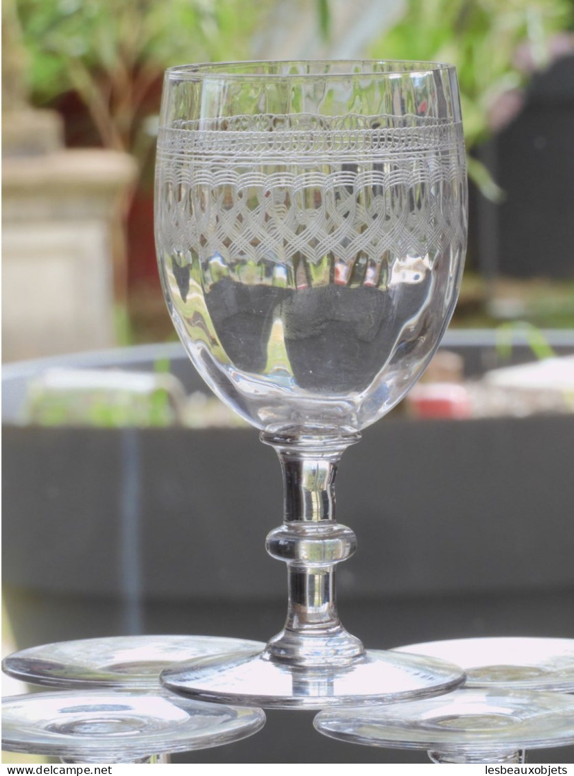 -5 SUPERBES GRANDS VERRES CRISTAL Gravé XIXe VERRES à EAU COLLECTION TABLE     E